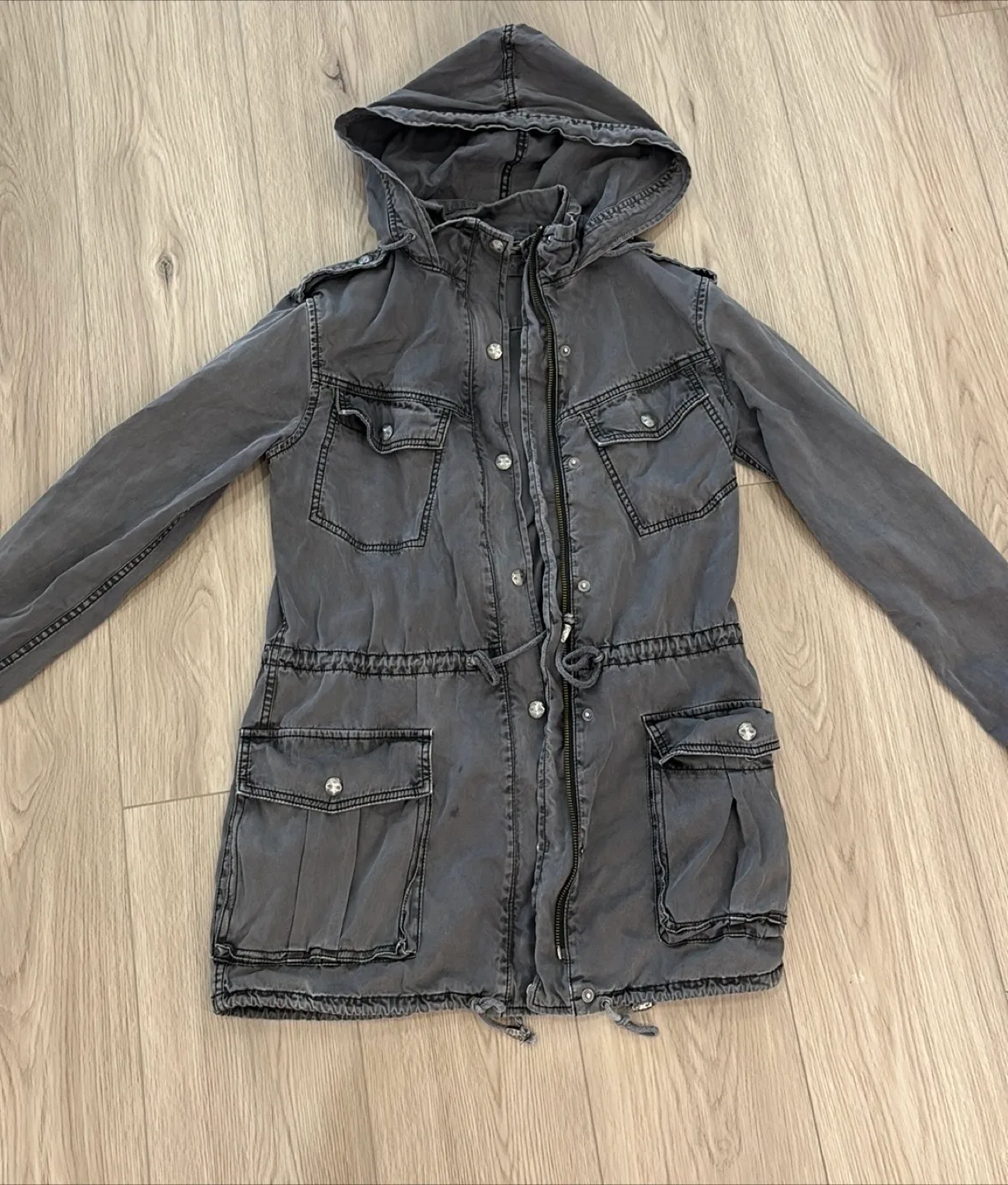 Aritzia Talula grey spring / fall hooded jacket image indicator(2)