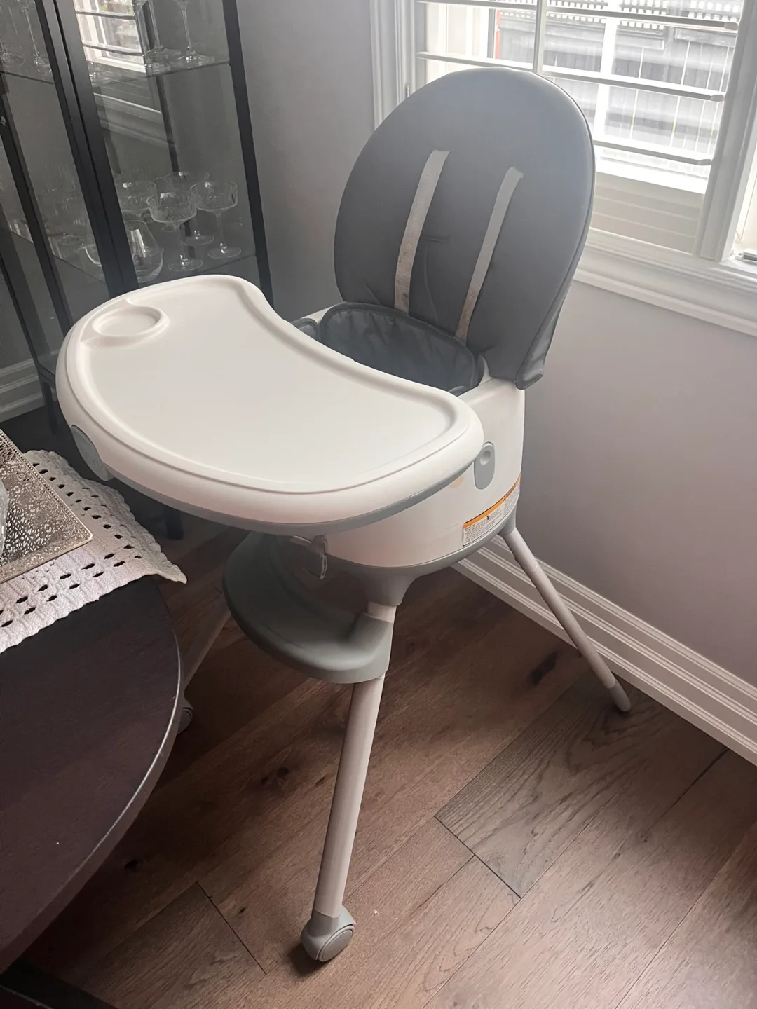 Graco Floor2Table 7-in-1 Highchair image indicator(2)