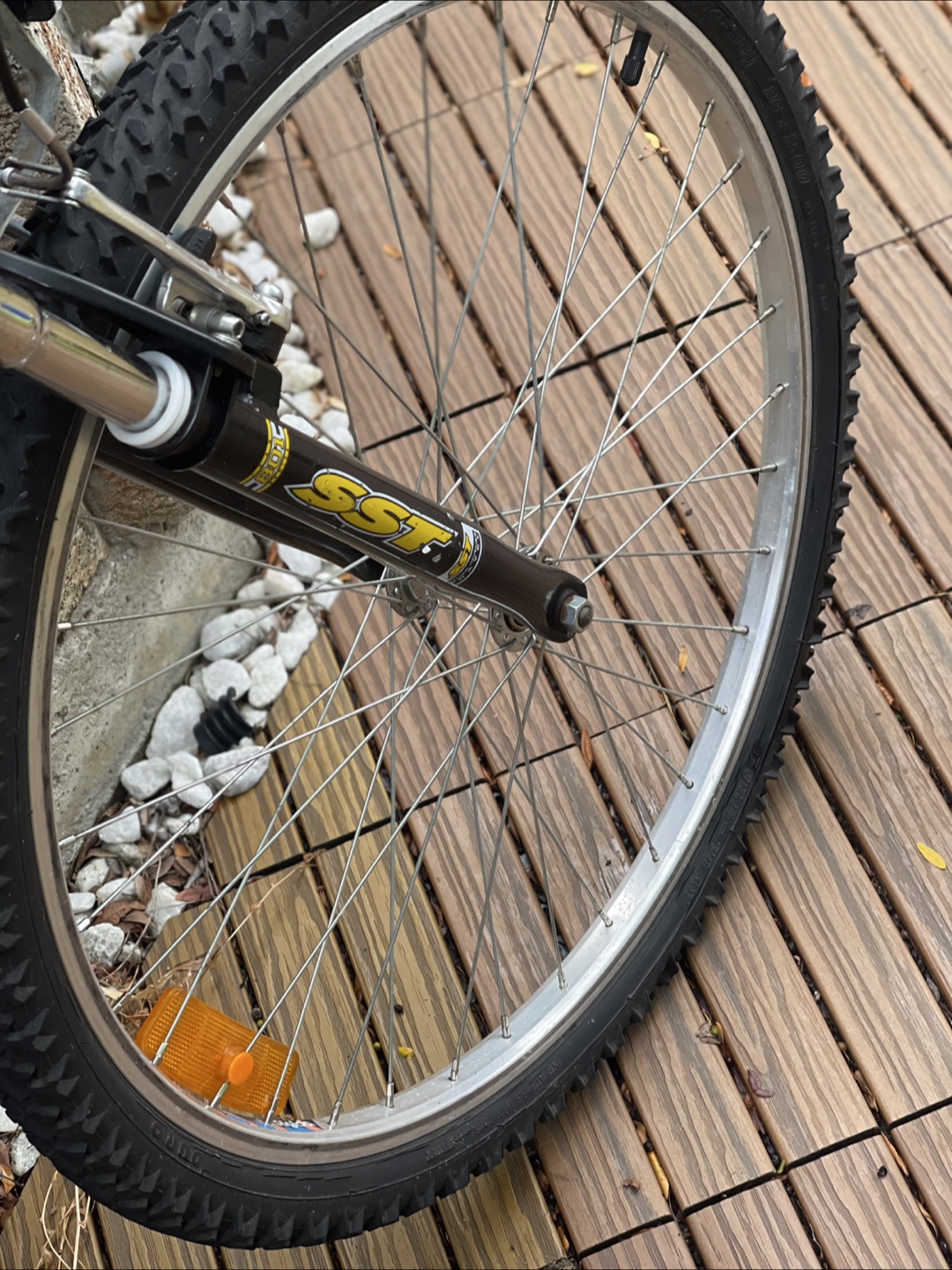 26 inch Raleigh Millennium Red Mountain Bike - photo 5
