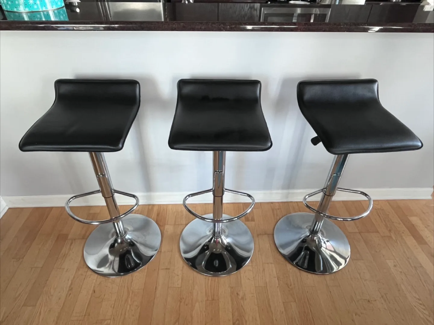 Set of 3 Chrome Bar Adjustable Stools thumbnail