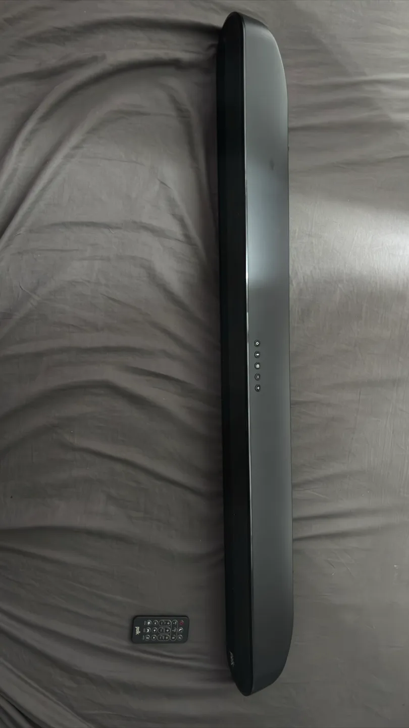 Polk Audio Black Soundbar with Remote image indicator(2)