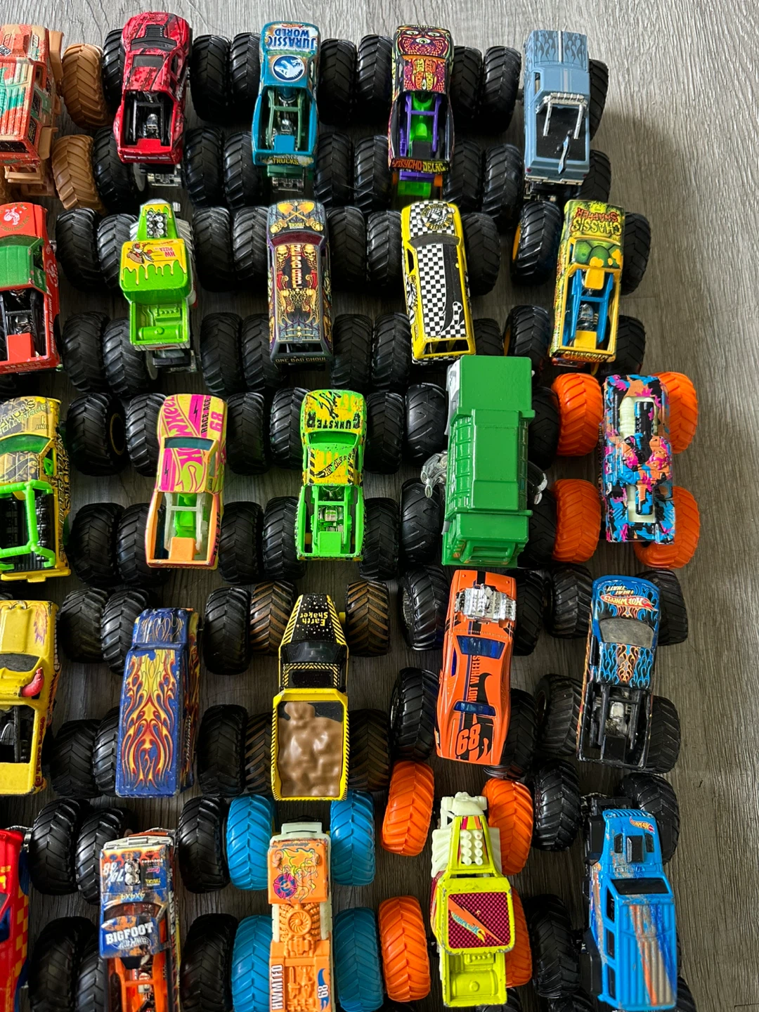 Monster Trucks - photo 3