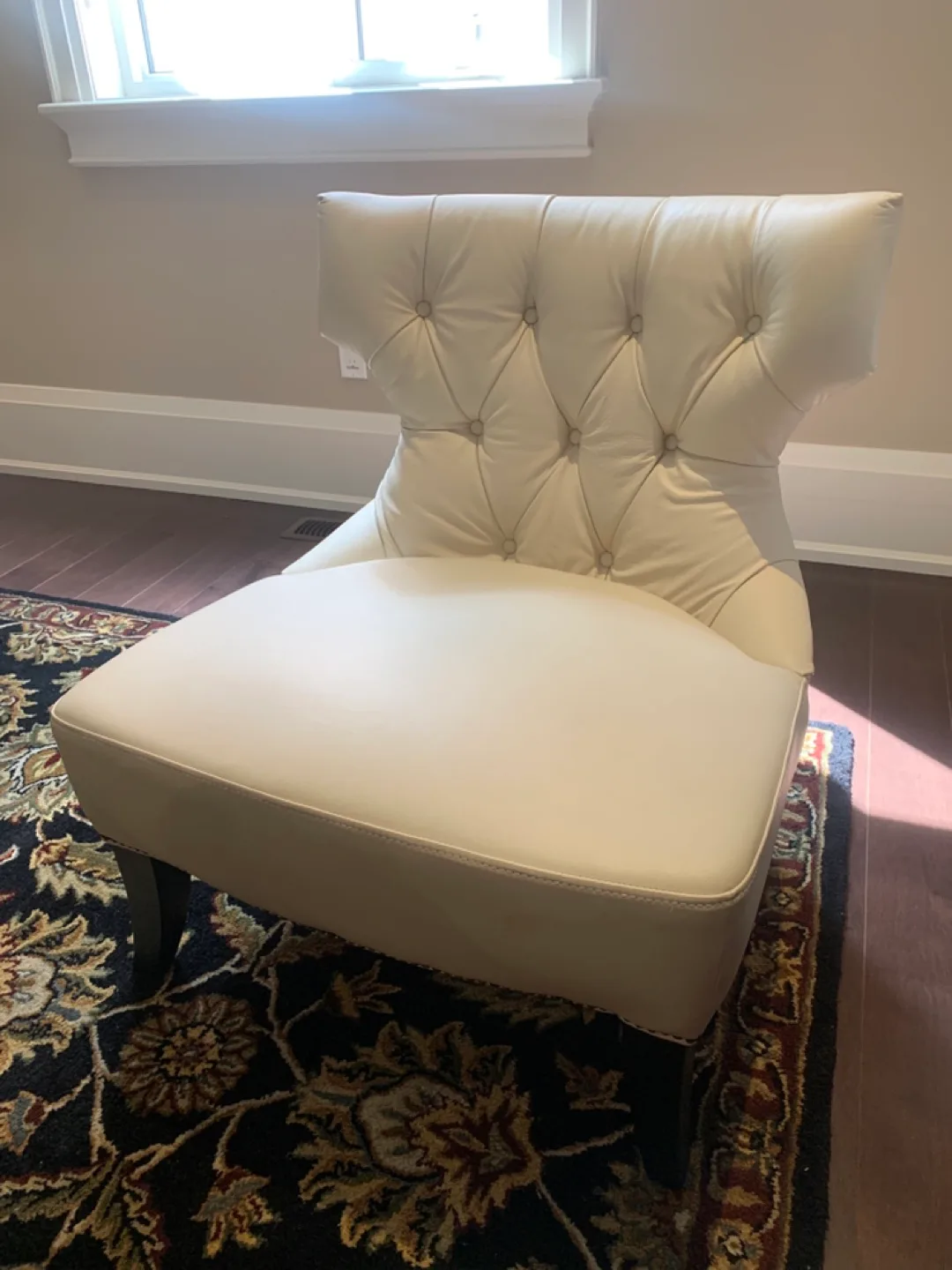 2 x Cream Leather Accent Chair thumbnail