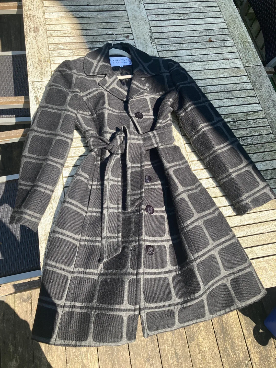 Designer women’s coat thumbnail