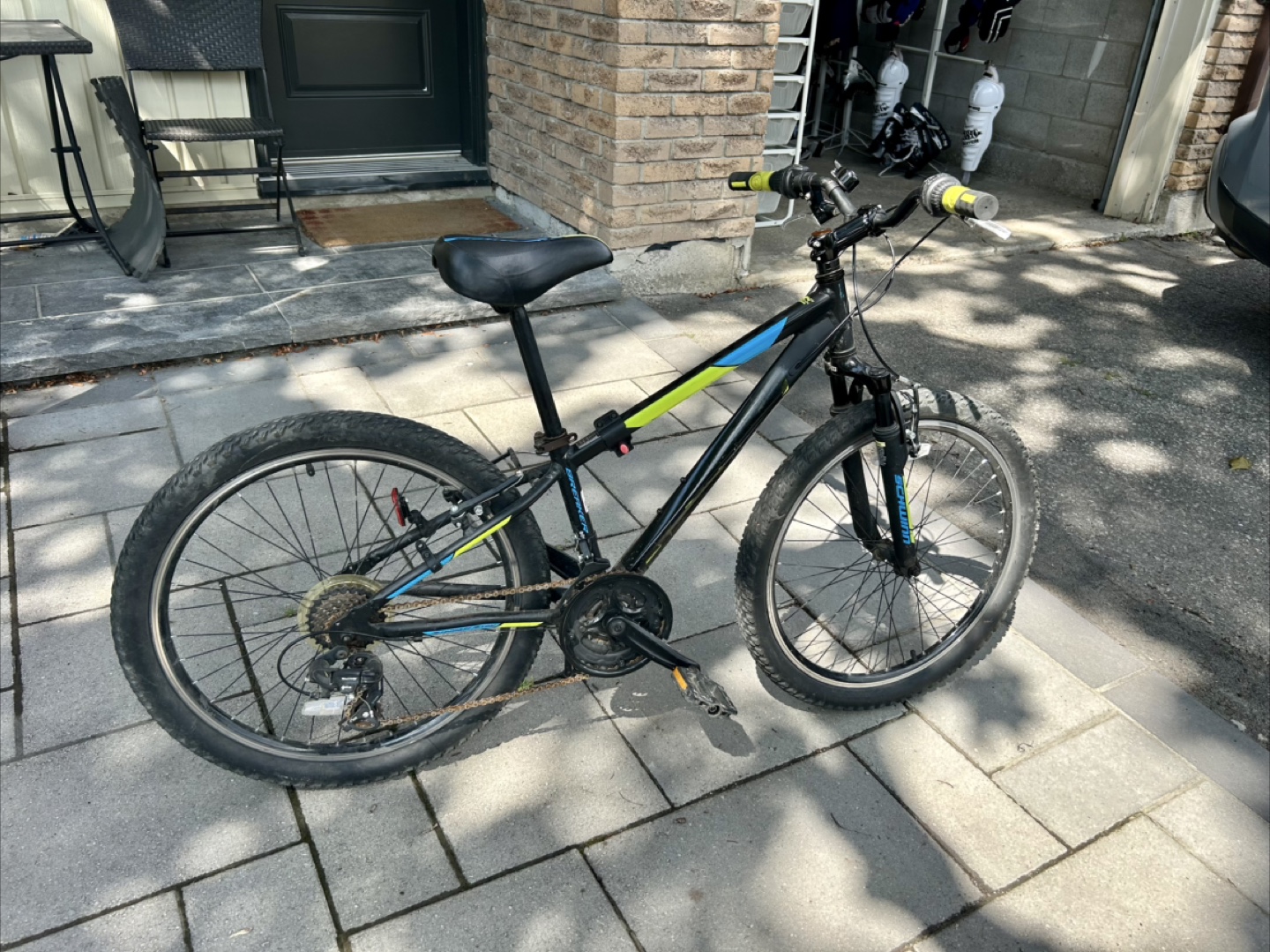 Schwinn 24-Inch Sidewinder Mountain Bike - photo 3