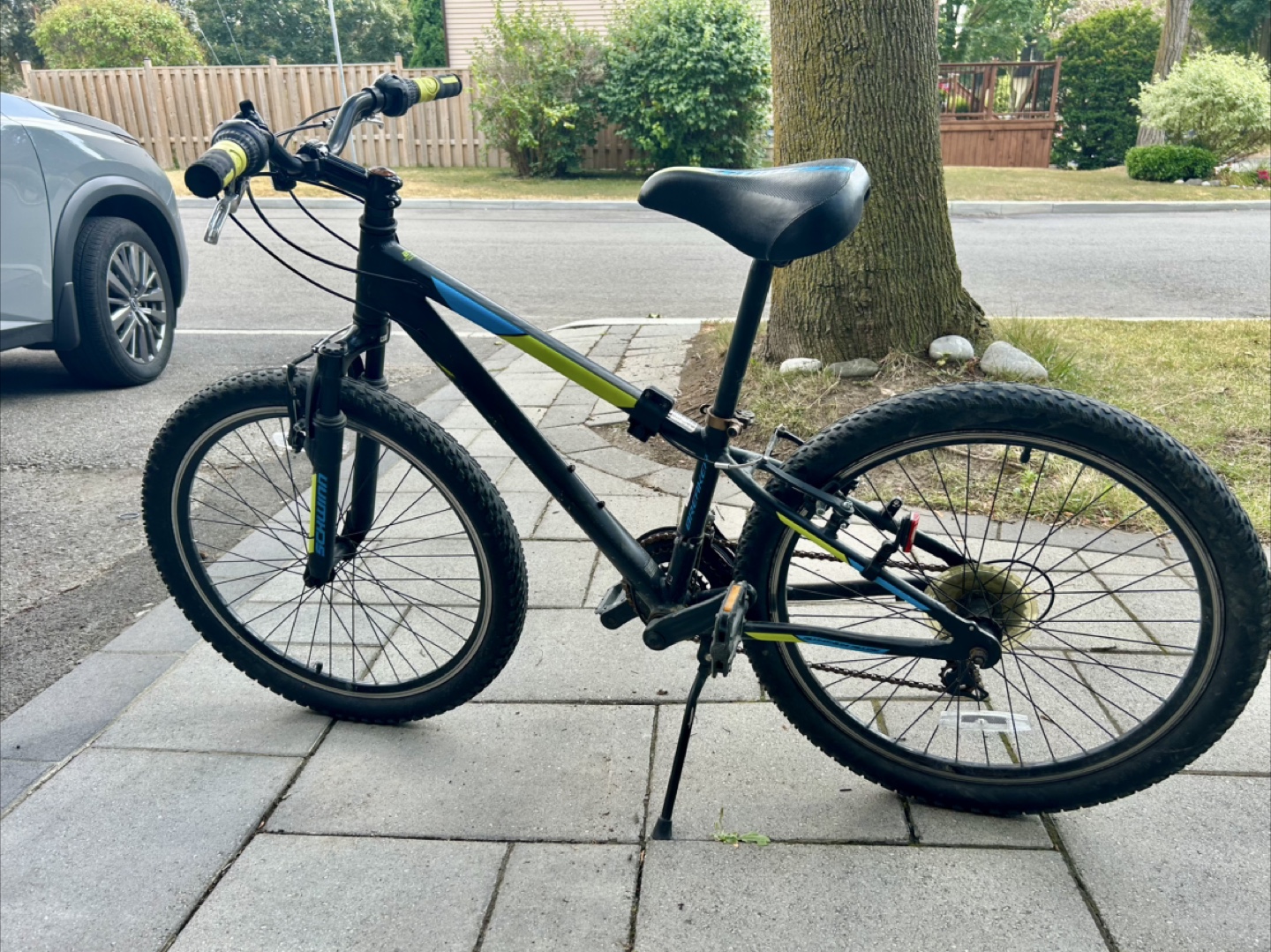Schwinn 24-Inch Sidewinder Mountain Bike