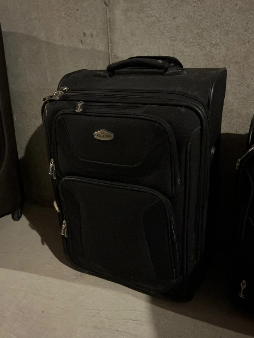 Ricardo Beverly Hills Black Carry-on Suitcase thumbnail