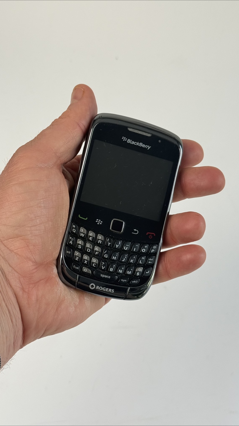 BlackBerry Curve Smartphone - Rogers