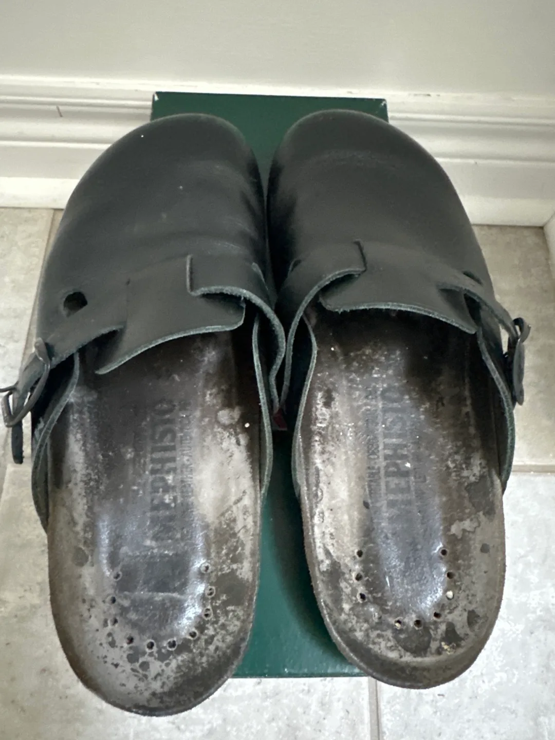 Mephisto Nathan Black Sandals Size 8 image indicator(3)