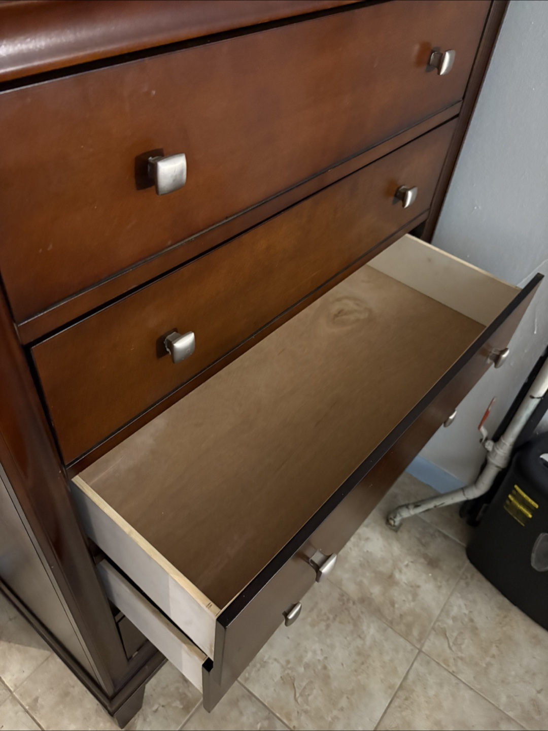 Wood 5-Drawer Dresser - photo 5