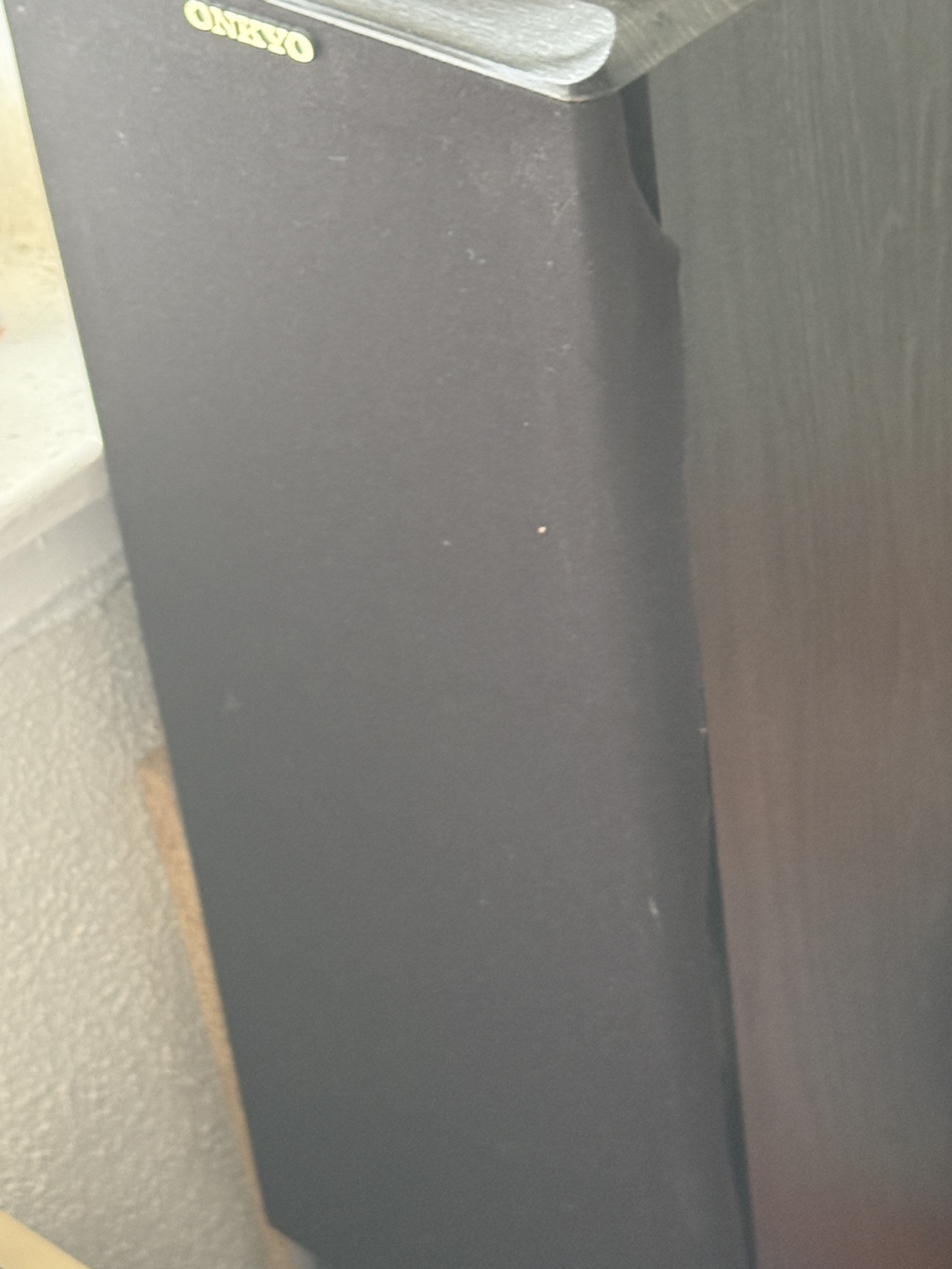 All you see plus a rear  speaker - photo 3