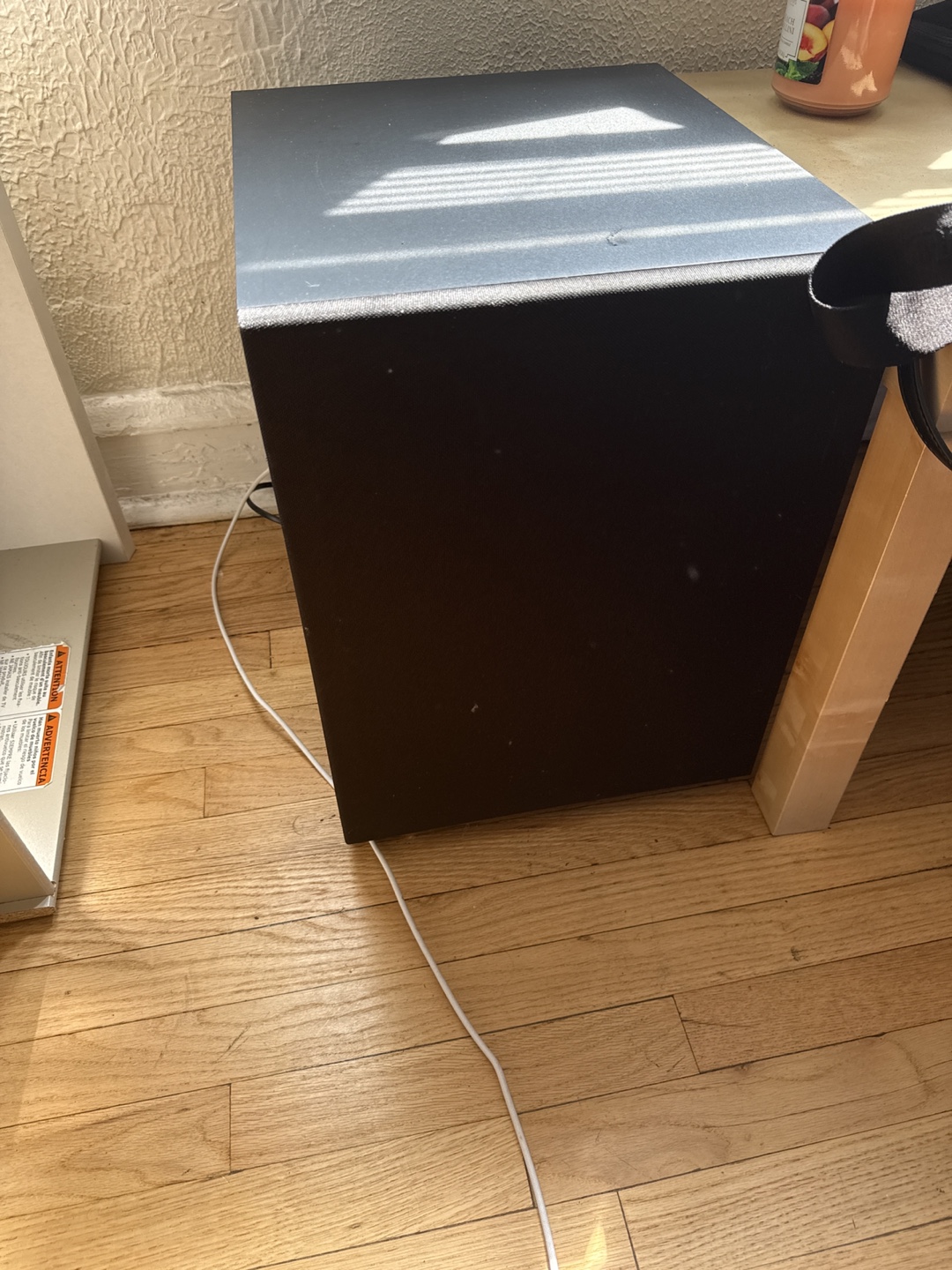 All you see plus a rear  speaker - photo 5