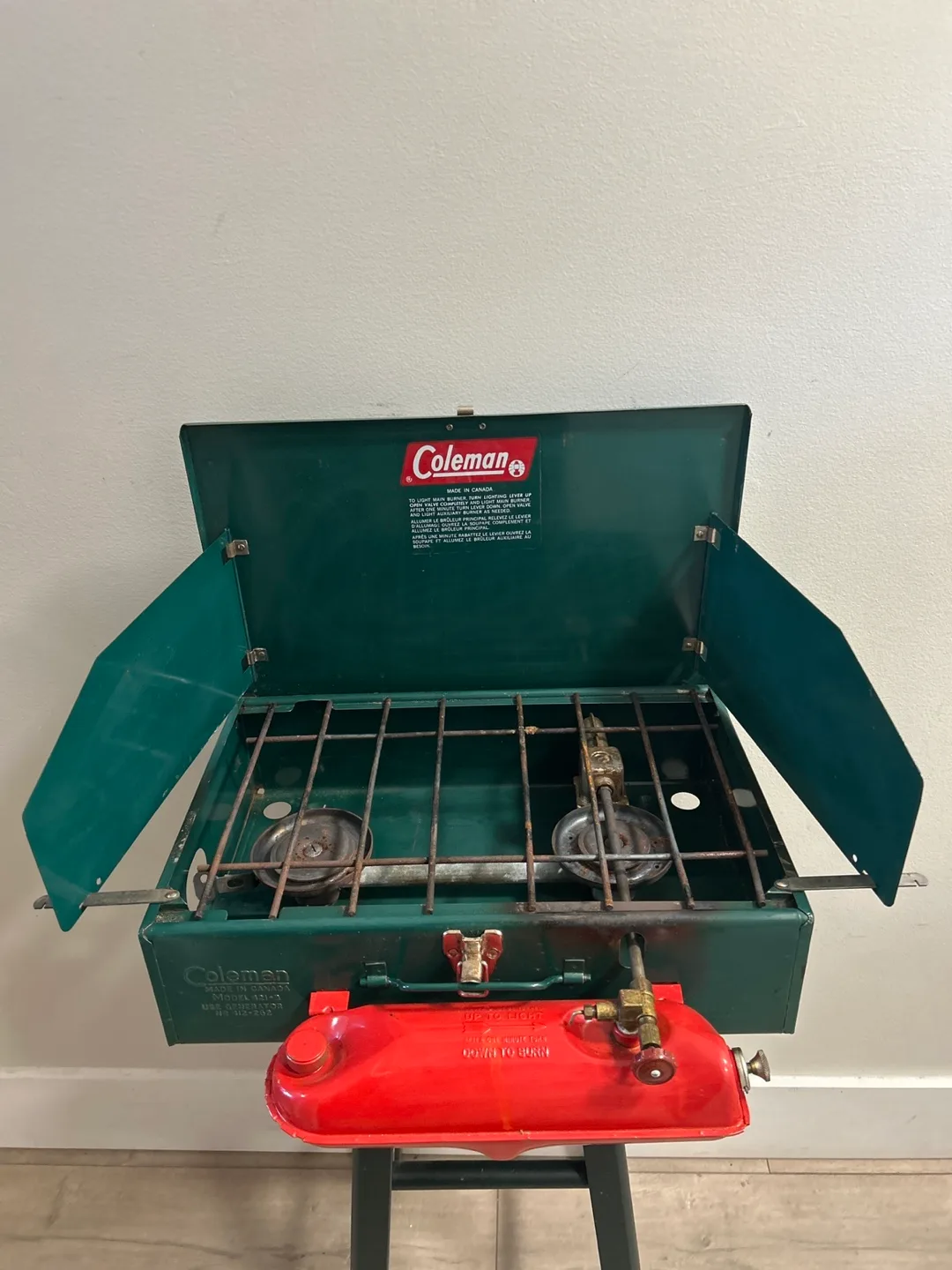 Coleman Camp Stove - Model 421B image indicator(3)