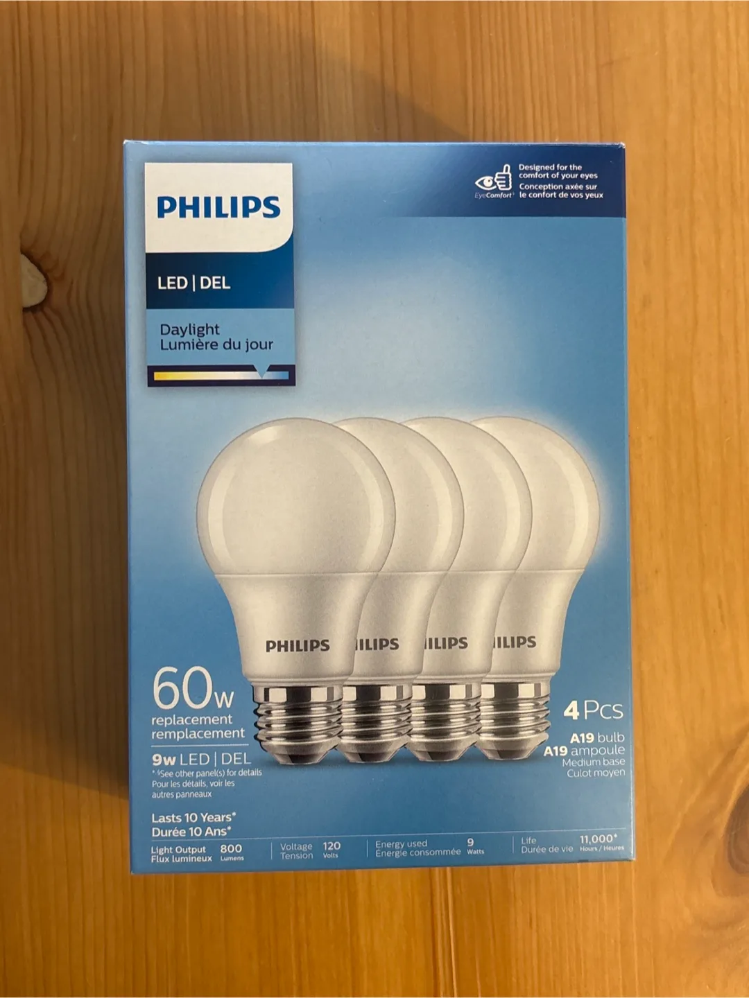 Philips LED 60W Replacement Daylight Bulbs - 4 Pack thumbnail