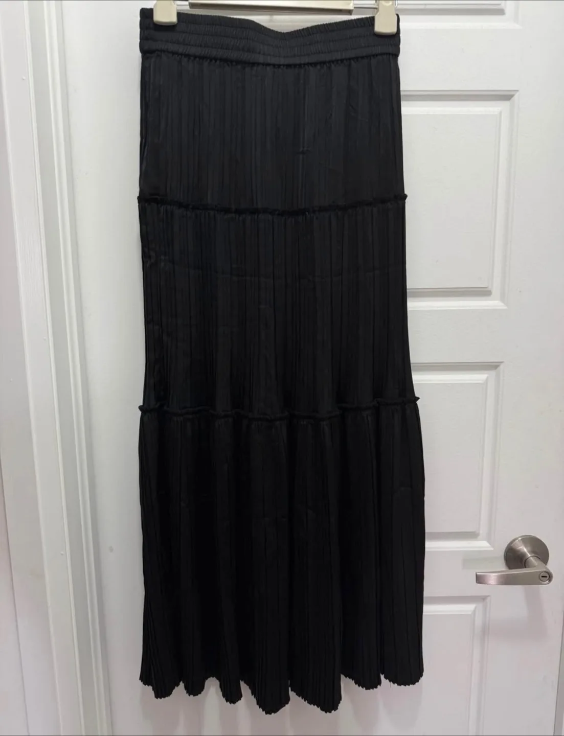 House of Harlow Long Skirt thumbnail
