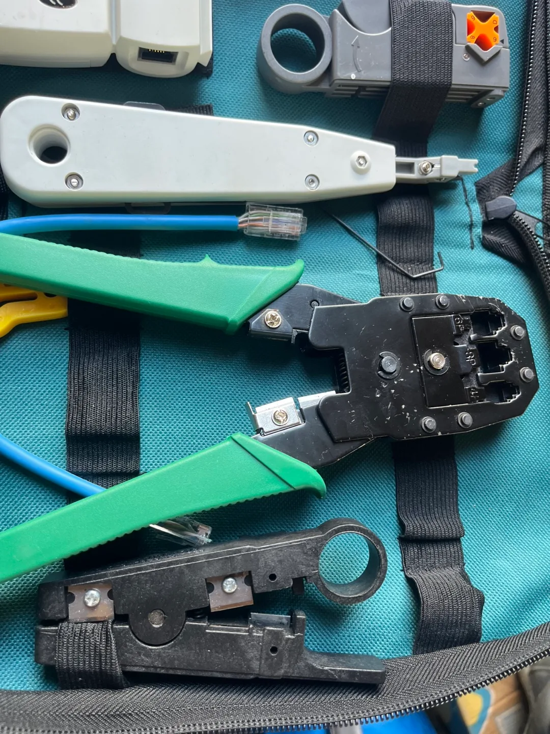 Network Cable Installation Tool Kit image indicator(4)