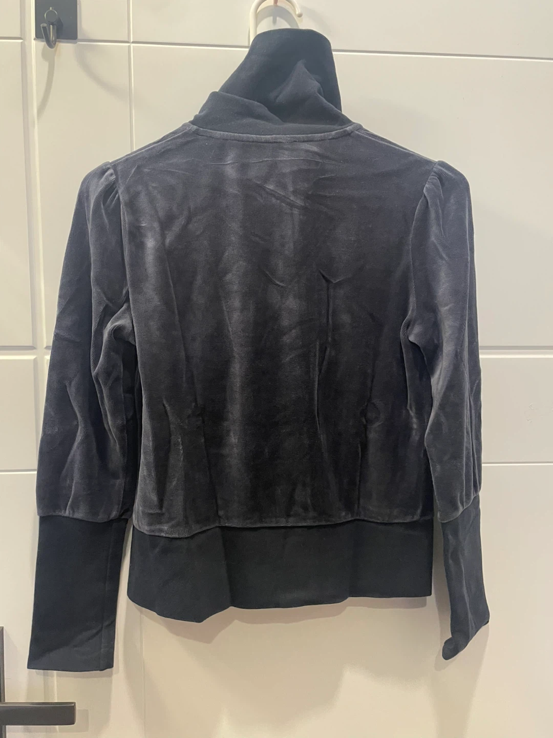 Black Velvet Jacket - photo 2