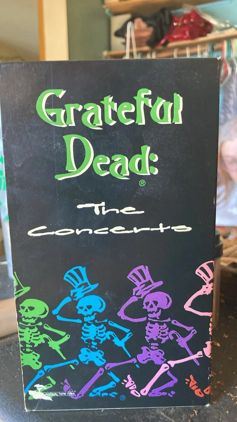 Grateful Dead VHS Concert Collection image indicator(2)