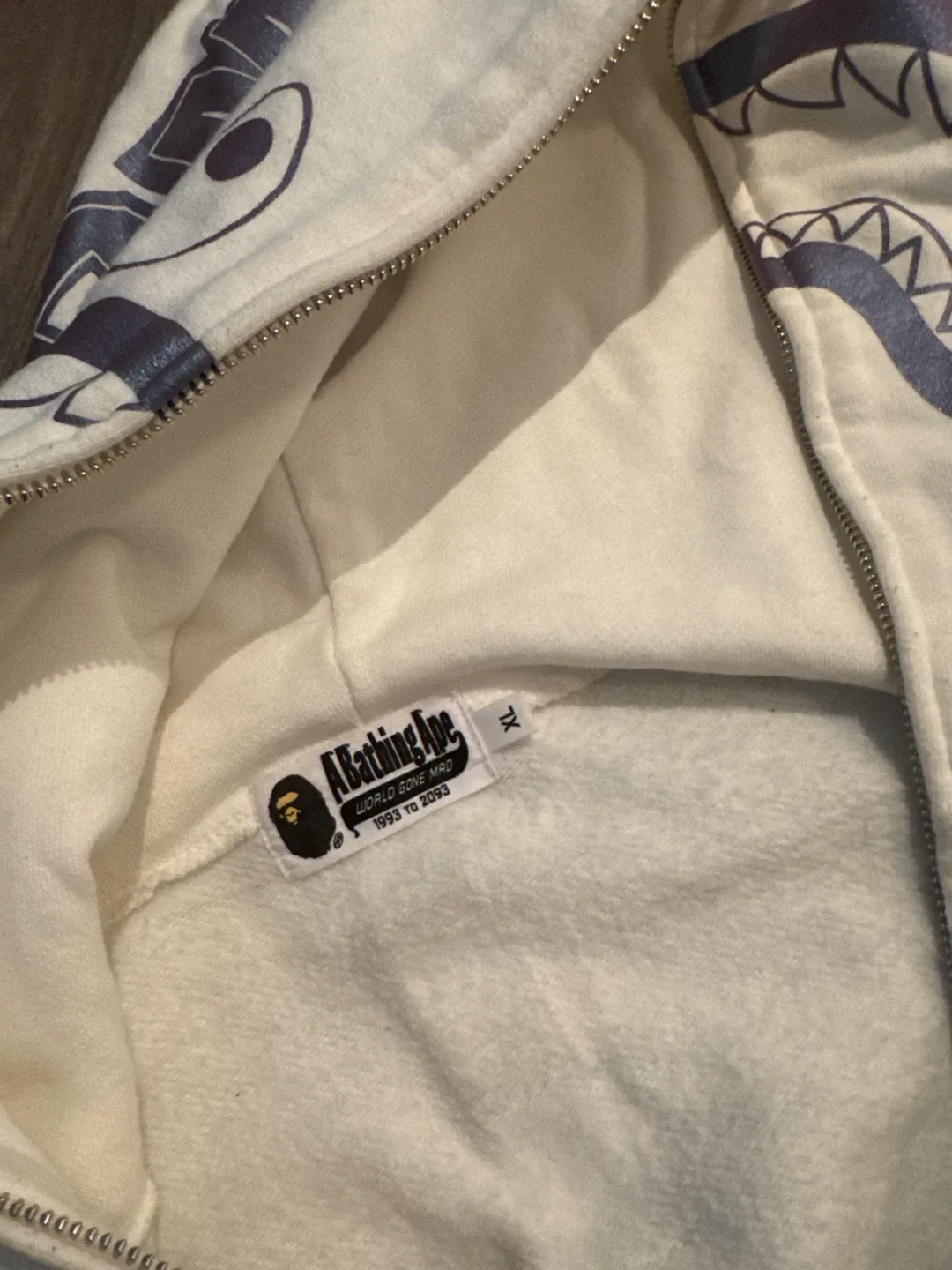 A Bathing Ape BAPE Glow in the dark Shark Hoodie XL image indicator(2)