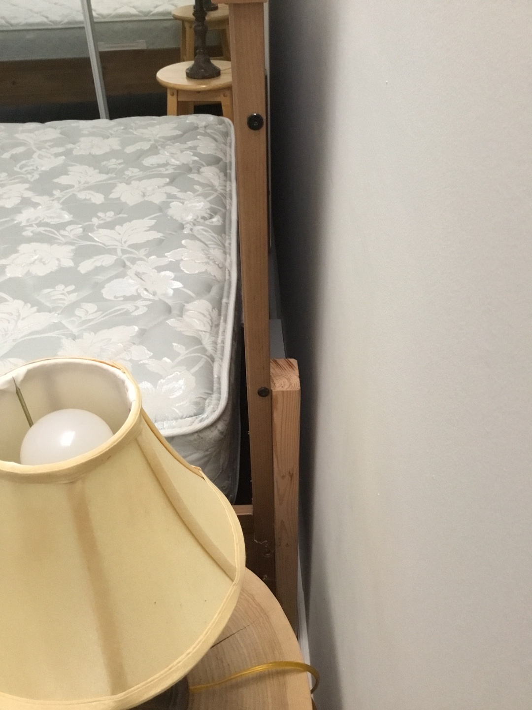 Double bed frame and mattress - photo 3