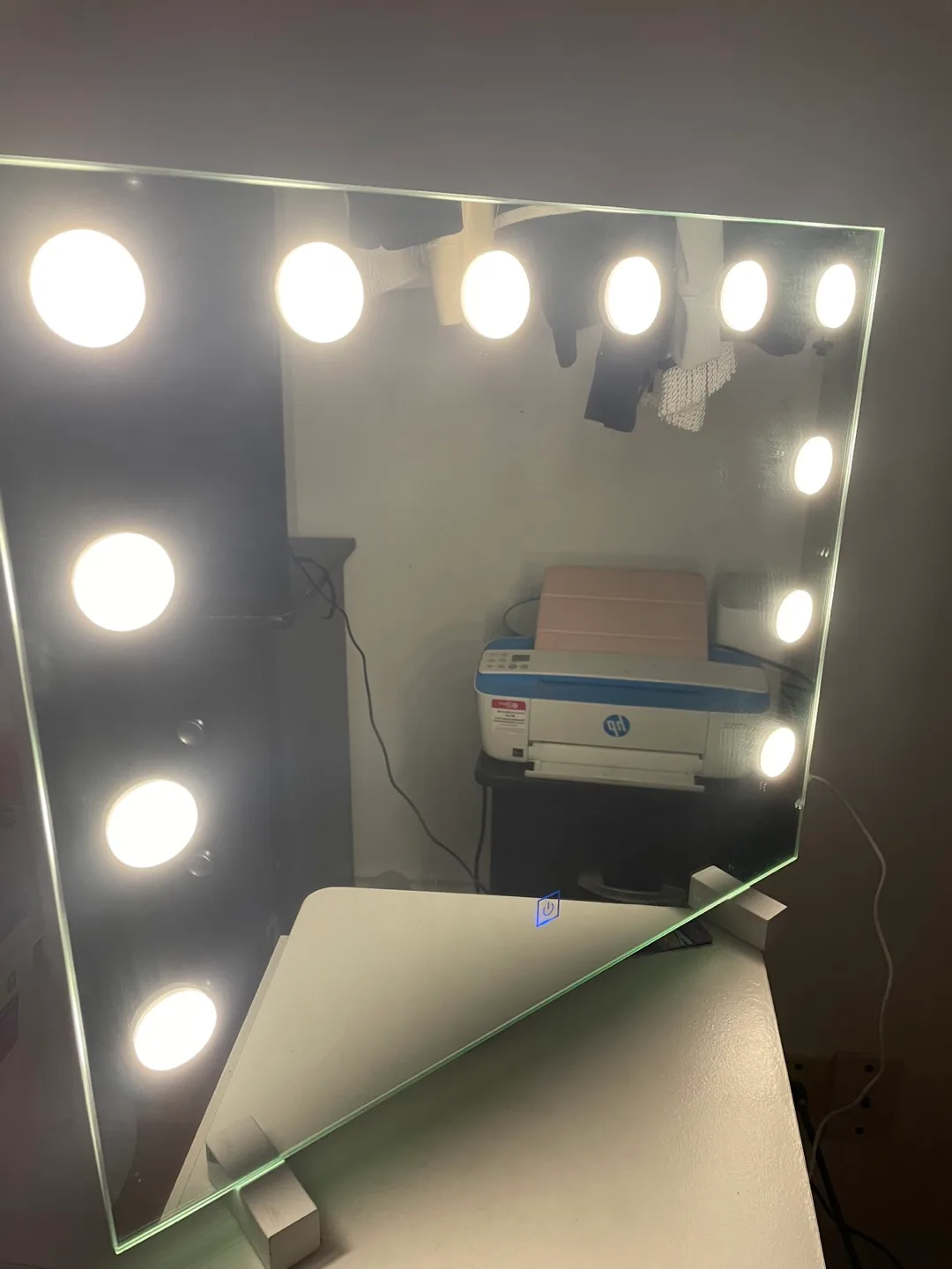 Chende Hollywood Vanity Mirror w/ Lights thumbnail