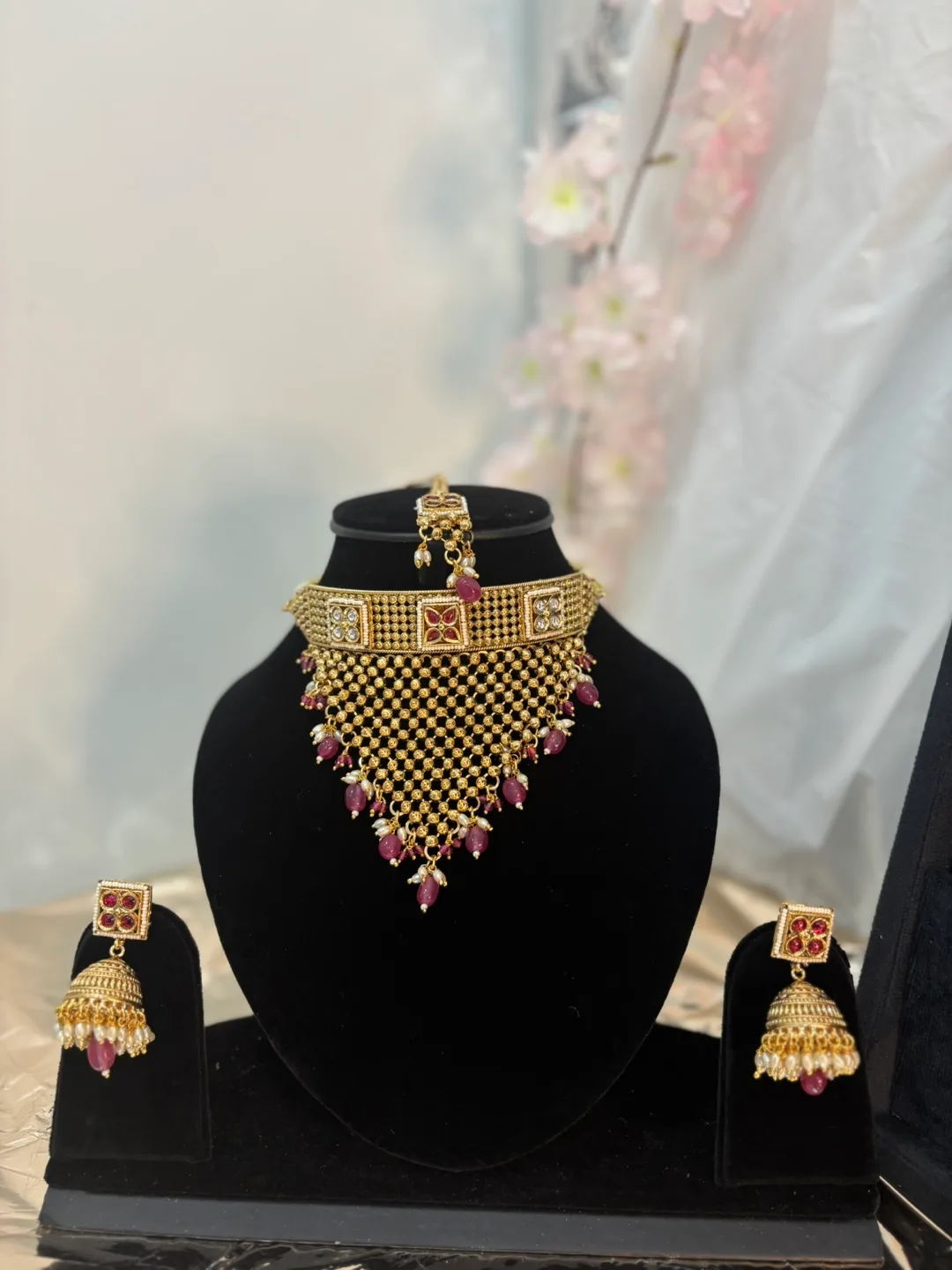 Gold Plated Jewelry Set thumbnail