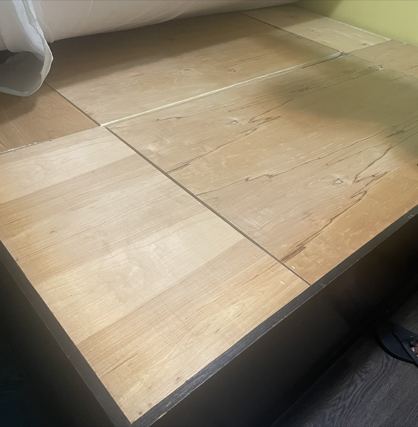 Box bed queen