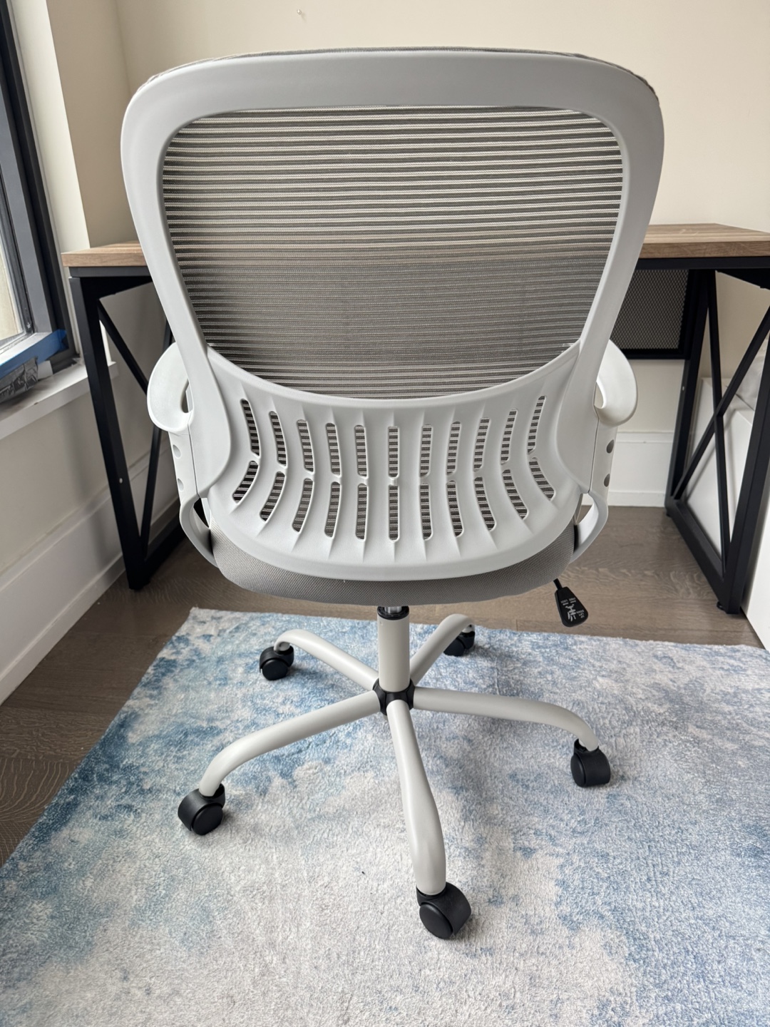Office Chair Ergonomic Mid-Back Mesh Swivel Rolling with Wheels - photo 4