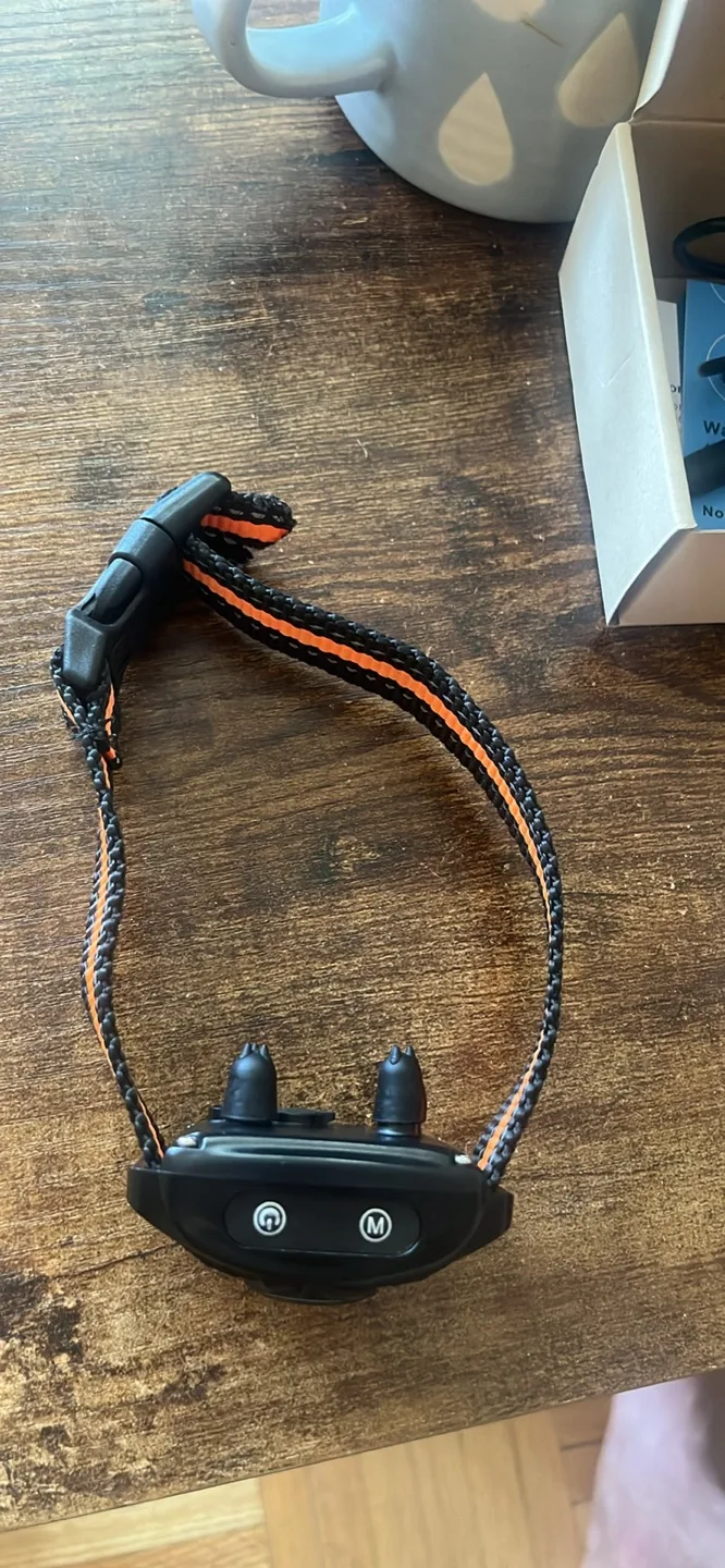 Dog Range Bark Control Collar - Like New! image indicator(2)