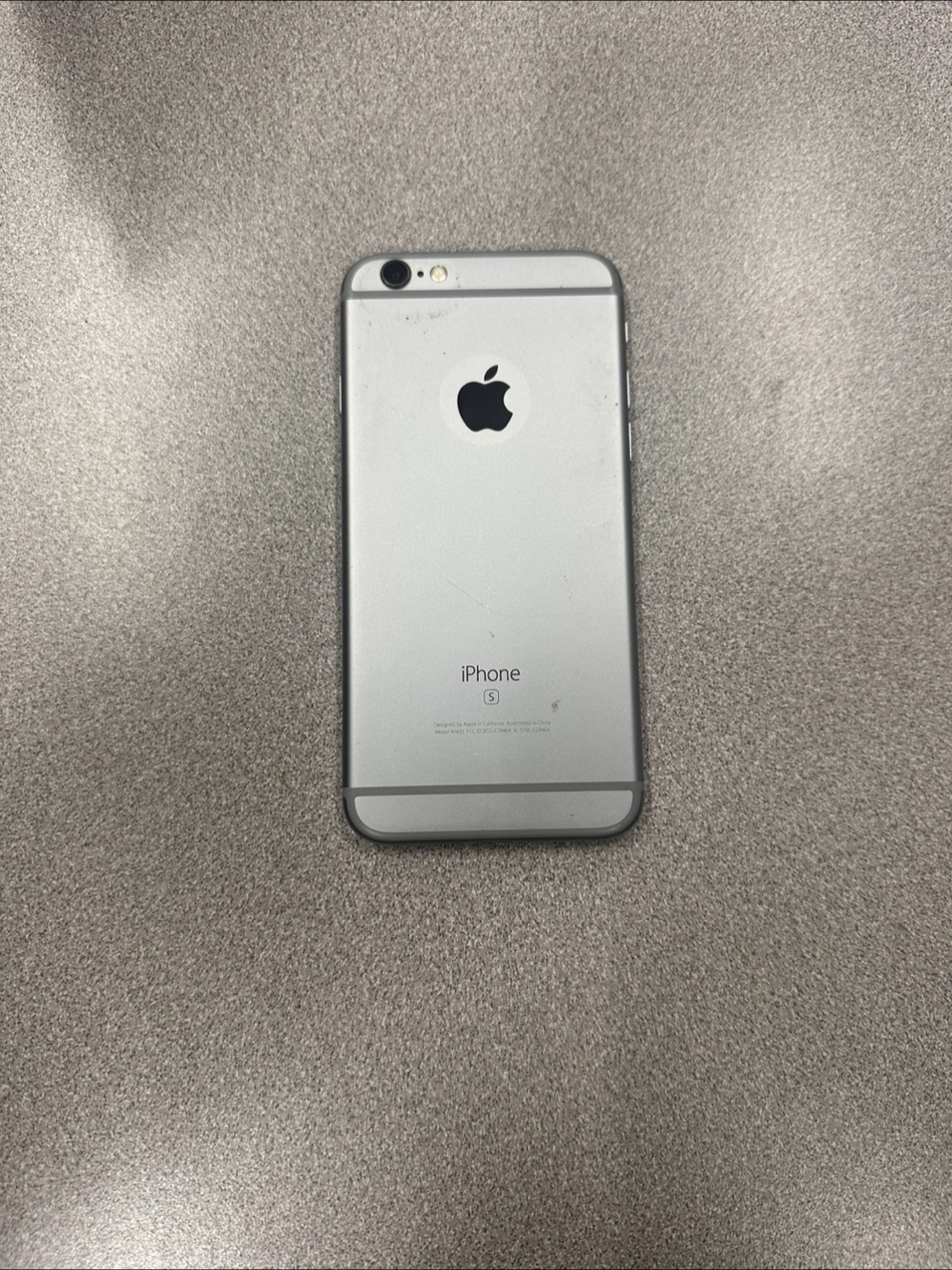 iPhone 6S - photo 5