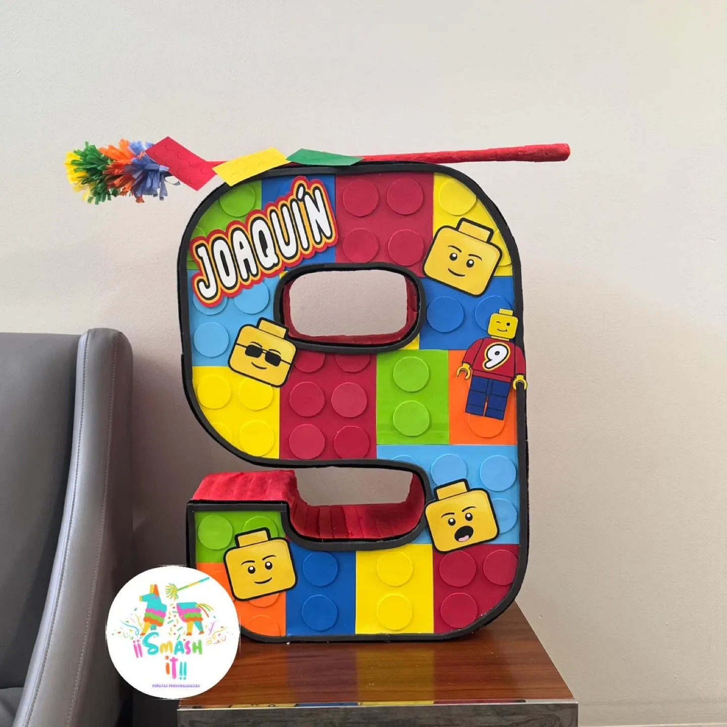 Custom Pinata image indicator(4)