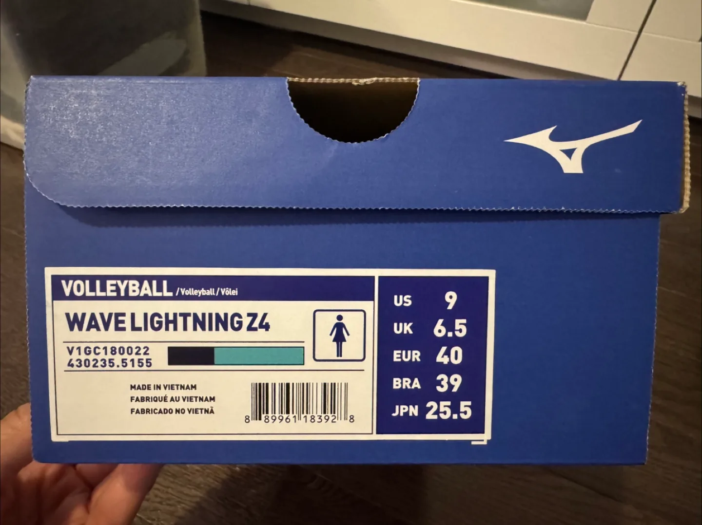 Women’s Size 9 Mizuno Lightning Z4 volleyball court shoes image indicator(8)