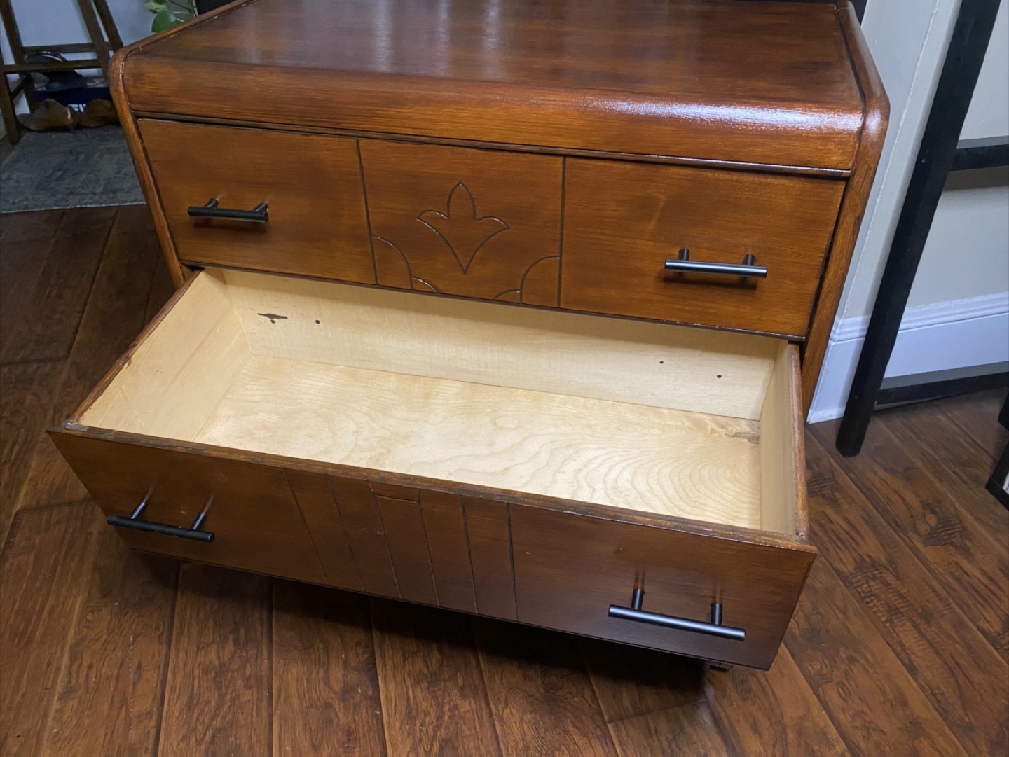 FREE DELIVERY: Waterfall Antique $290 (HRM) - photo 4