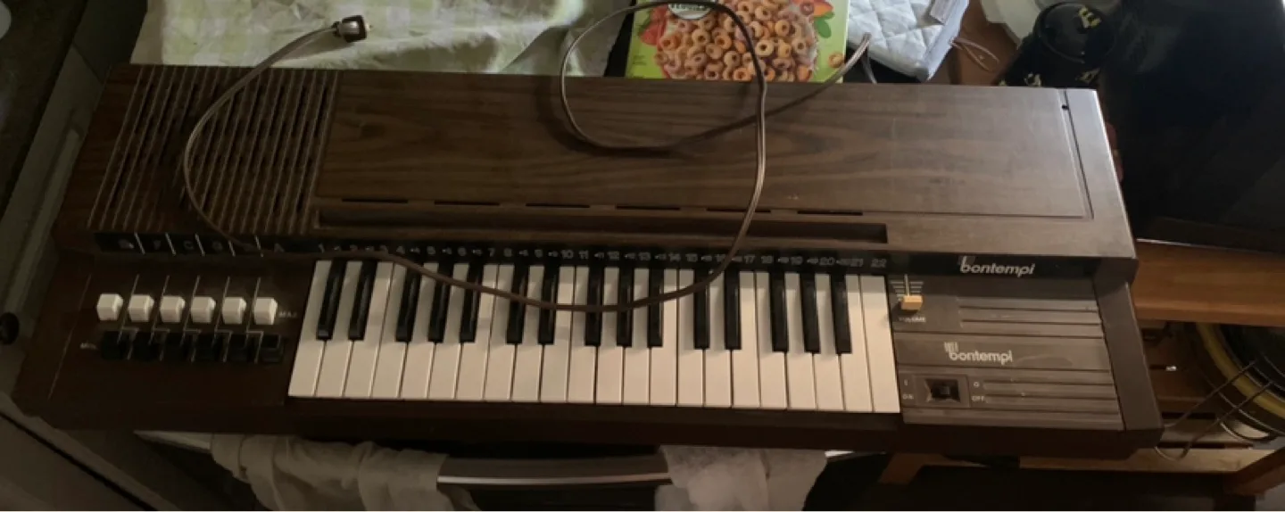 Bontempi Electric Air Table B-4 8 Chord Organ thumbnail