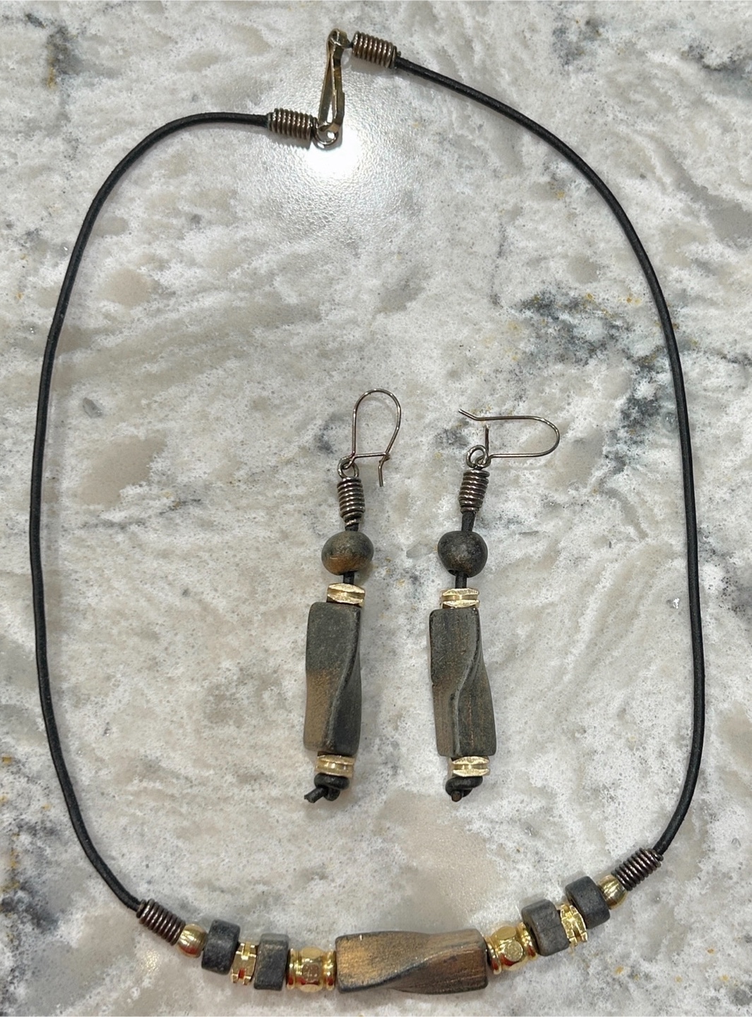 Stone/Wood Like Beaded Necklace with Matching Drop Earring Set - photo 2
