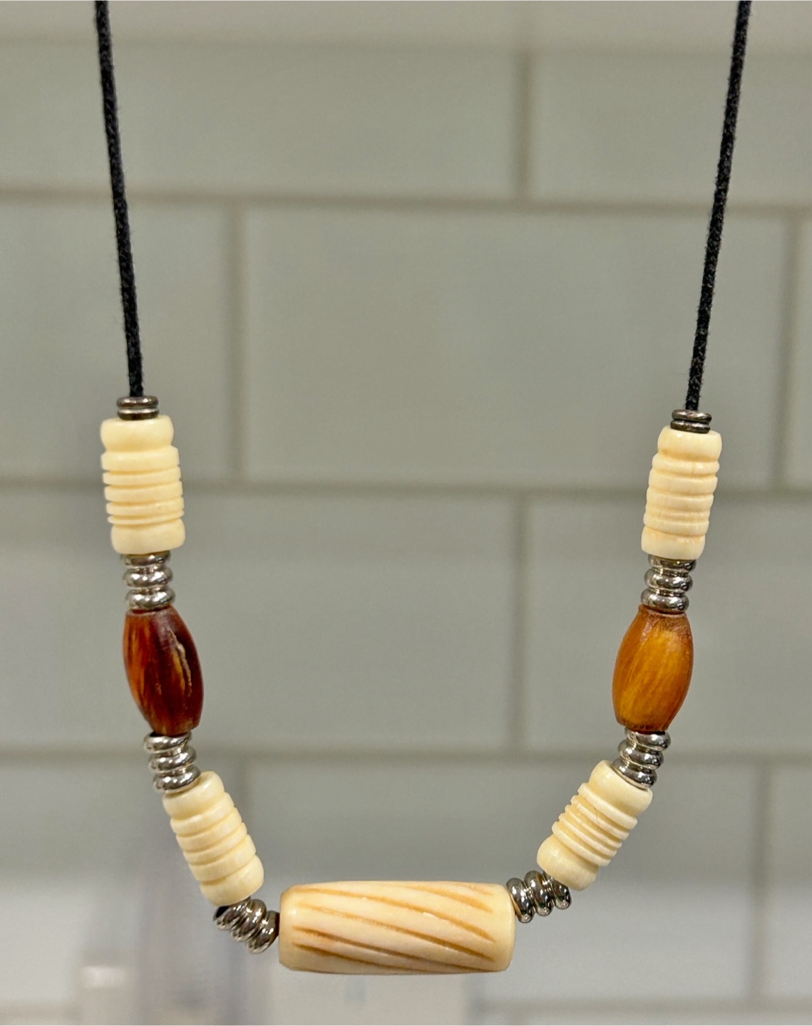 Cream and Brown Toned Beaded Necklace and Drop Earring Set - photo 3