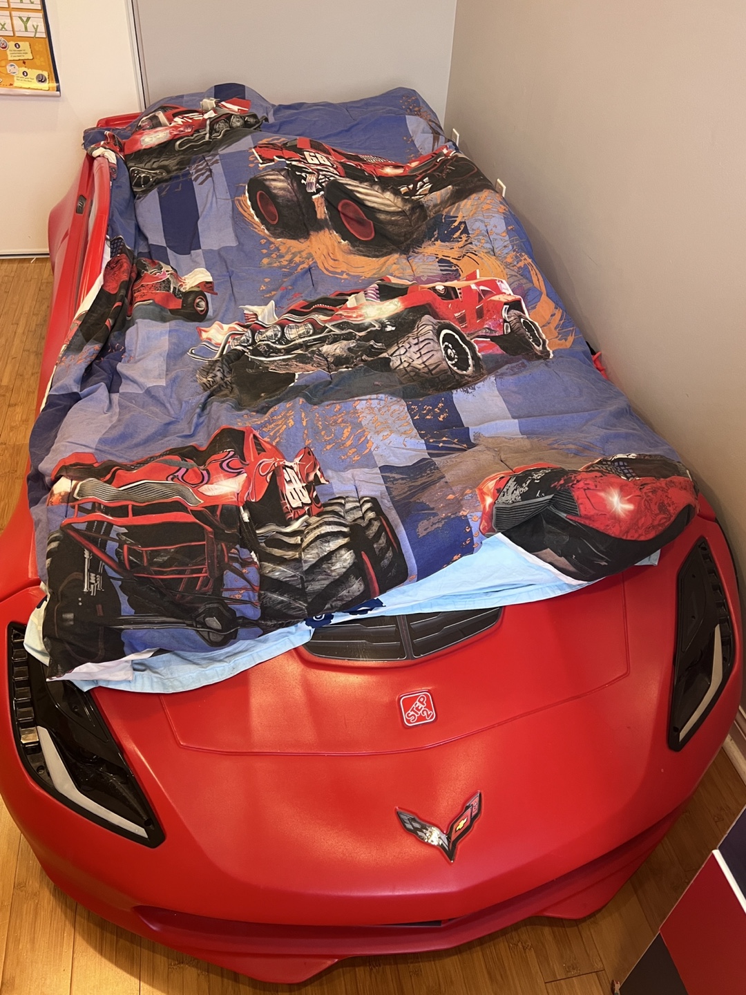 Kids Corvette Car Bed & Dresser Set - photo 2