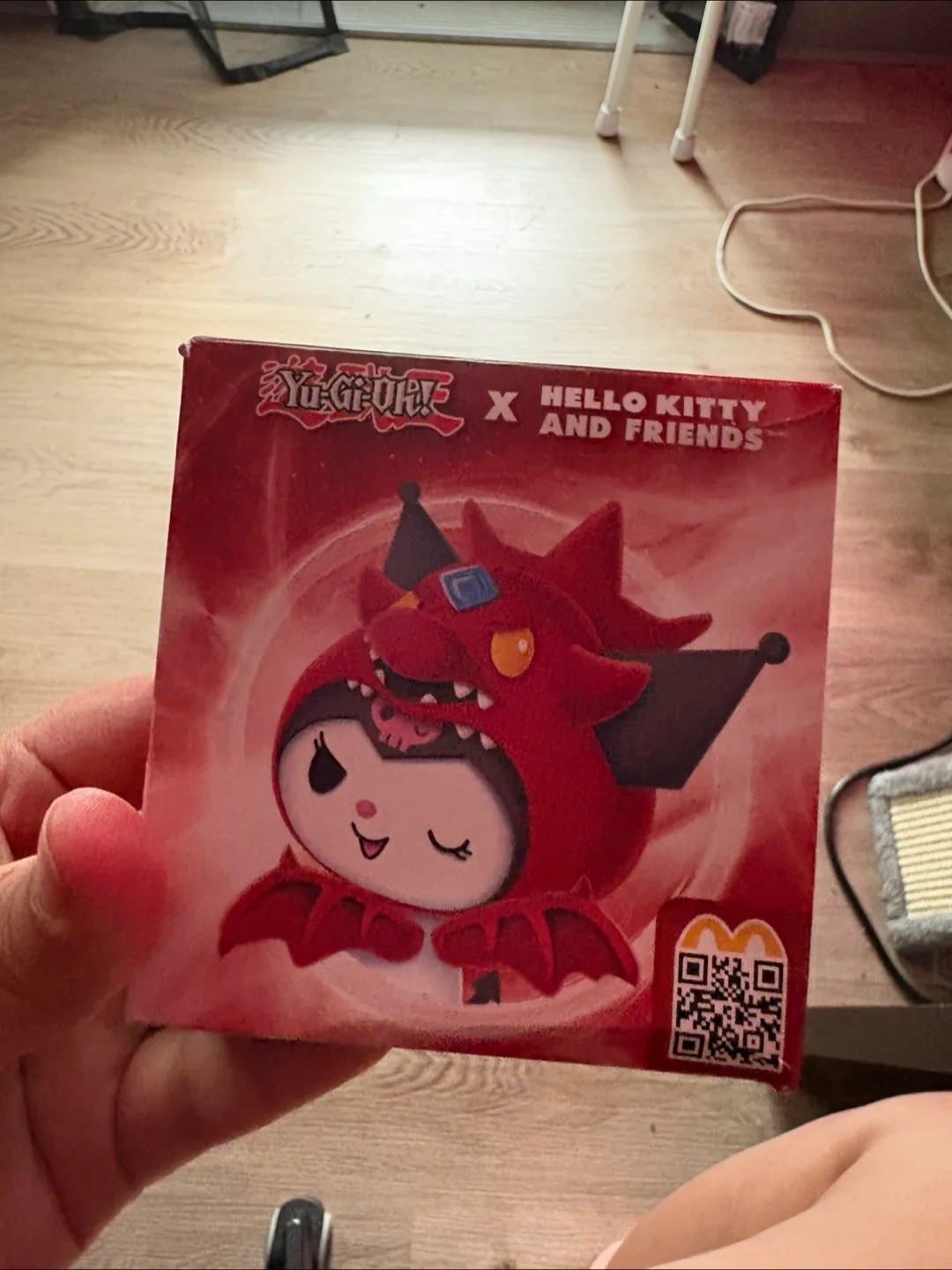 Hello Kitty gift basket image indicator(2)