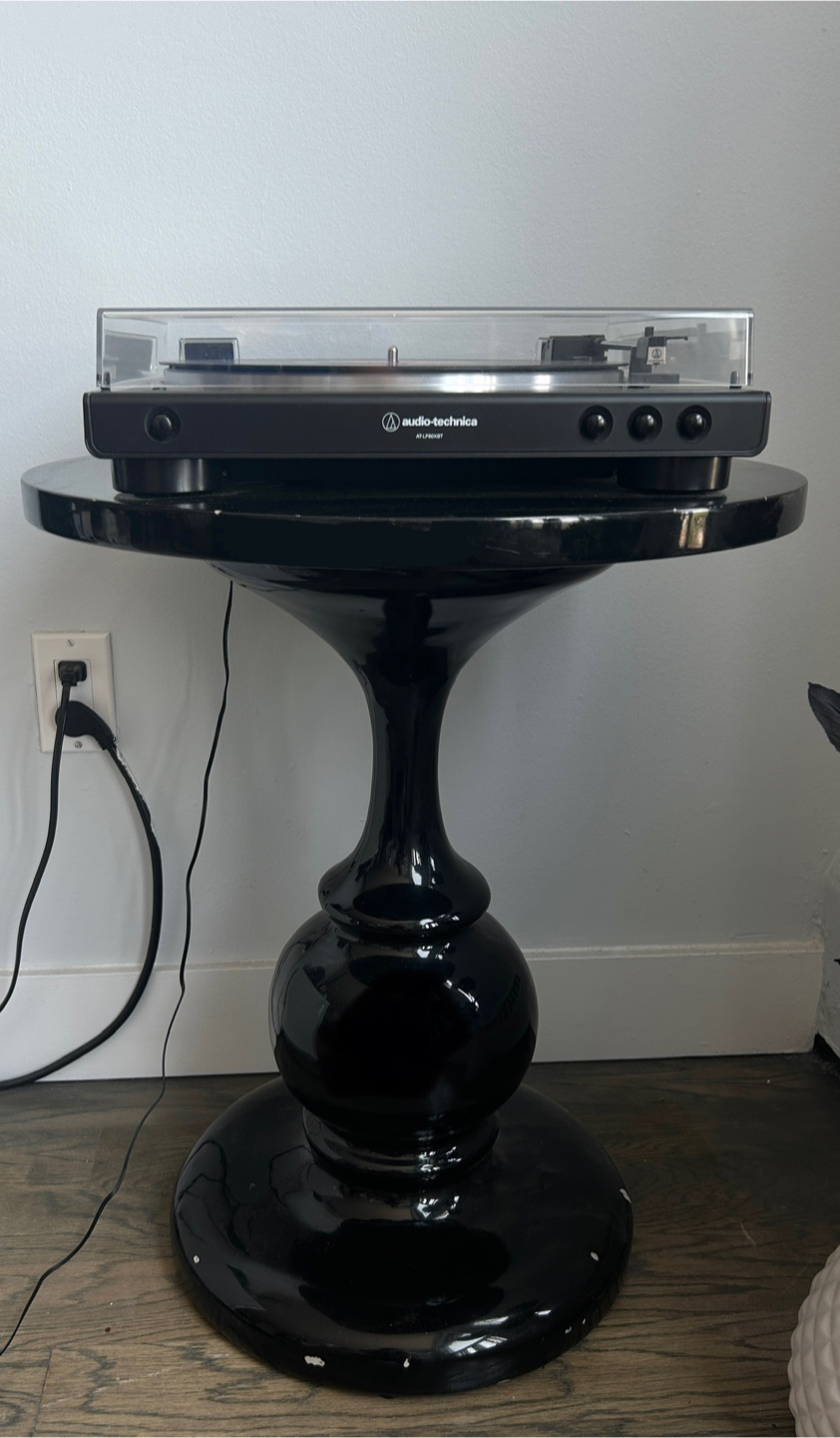 Black Side Table – Pawn Style♟️