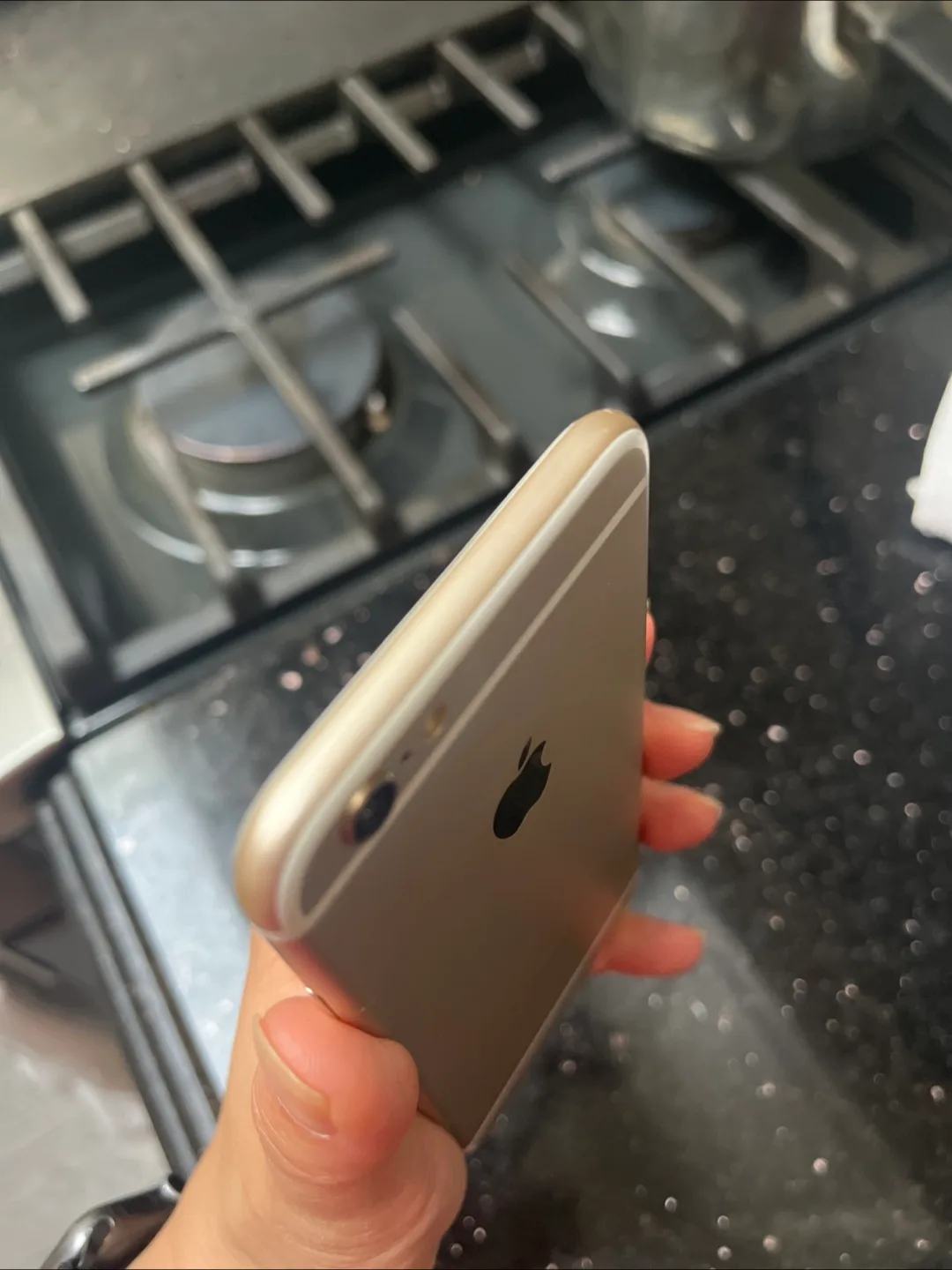 Apple iPhone 6 Gold (16gb) image indicator(3)