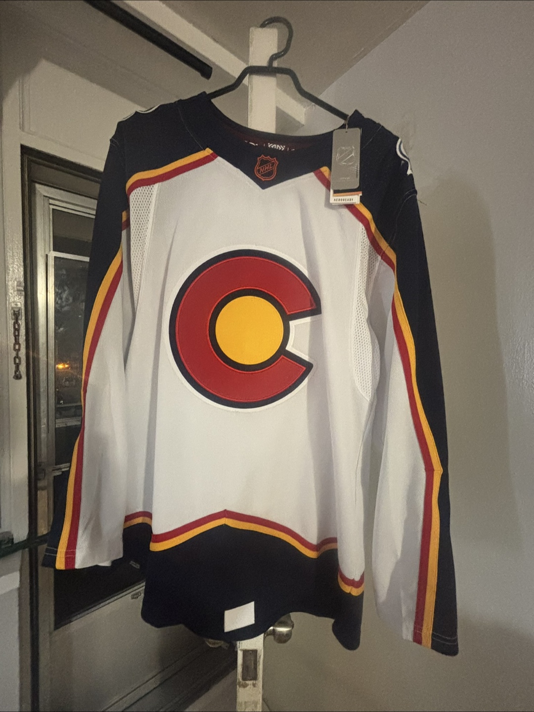 **SEE DESCRIPTION FOR PRICES** NHL Hockey Jerseys - photo 5