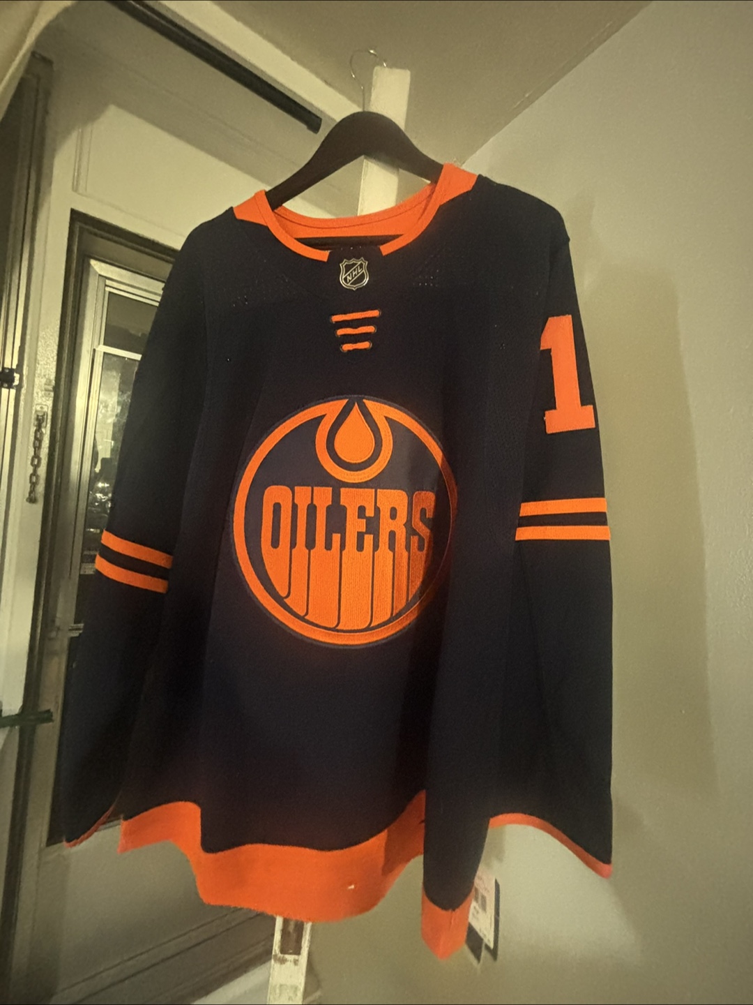 **SEE DESCRIPTION FOR PRICES** All Signed NHL Hockey Jerseys - photo 3