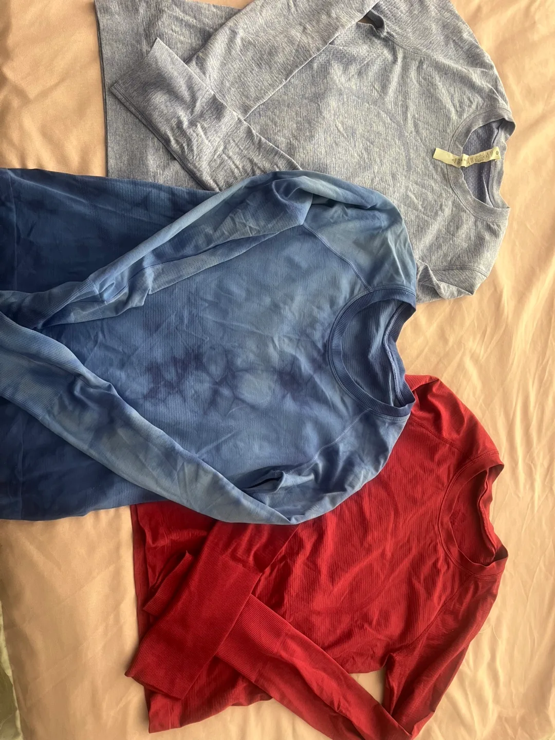 Lululemon Swiftly Tech Long Sleeve Bundle image indicator(2)