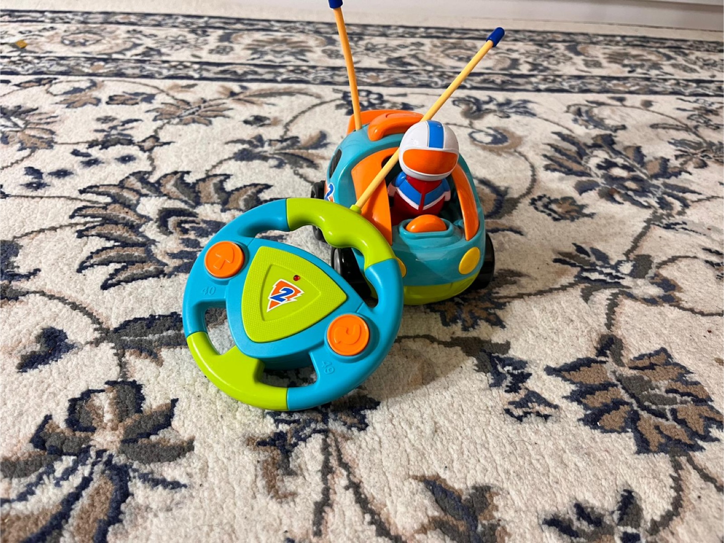 Bright Starts Remote Control Car Toy - photo 2