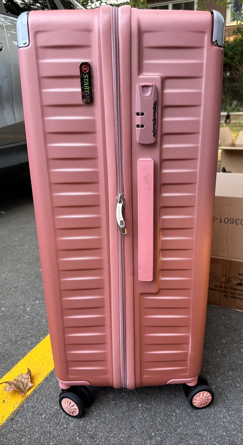 Startup Suitcase - Pink - size 28 image indicator(2)