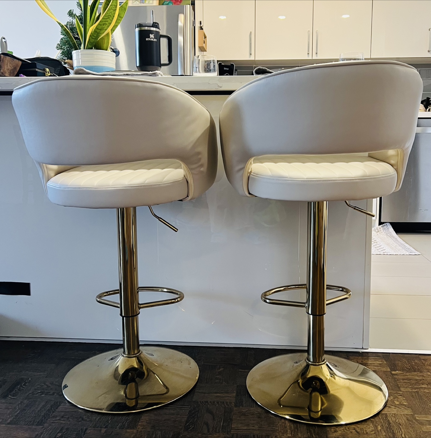 Bar Stools/Chairs - Leather seats & gold base (Set of 2) - photo 4