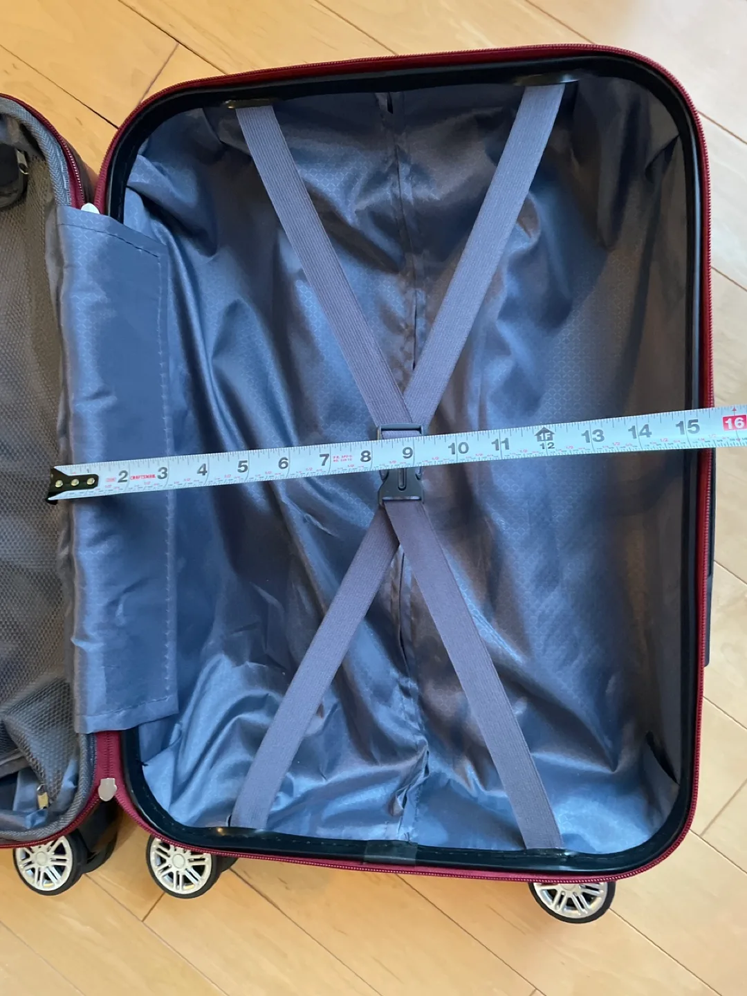 Burgundy Carry-On Suitcase image indicator(9)