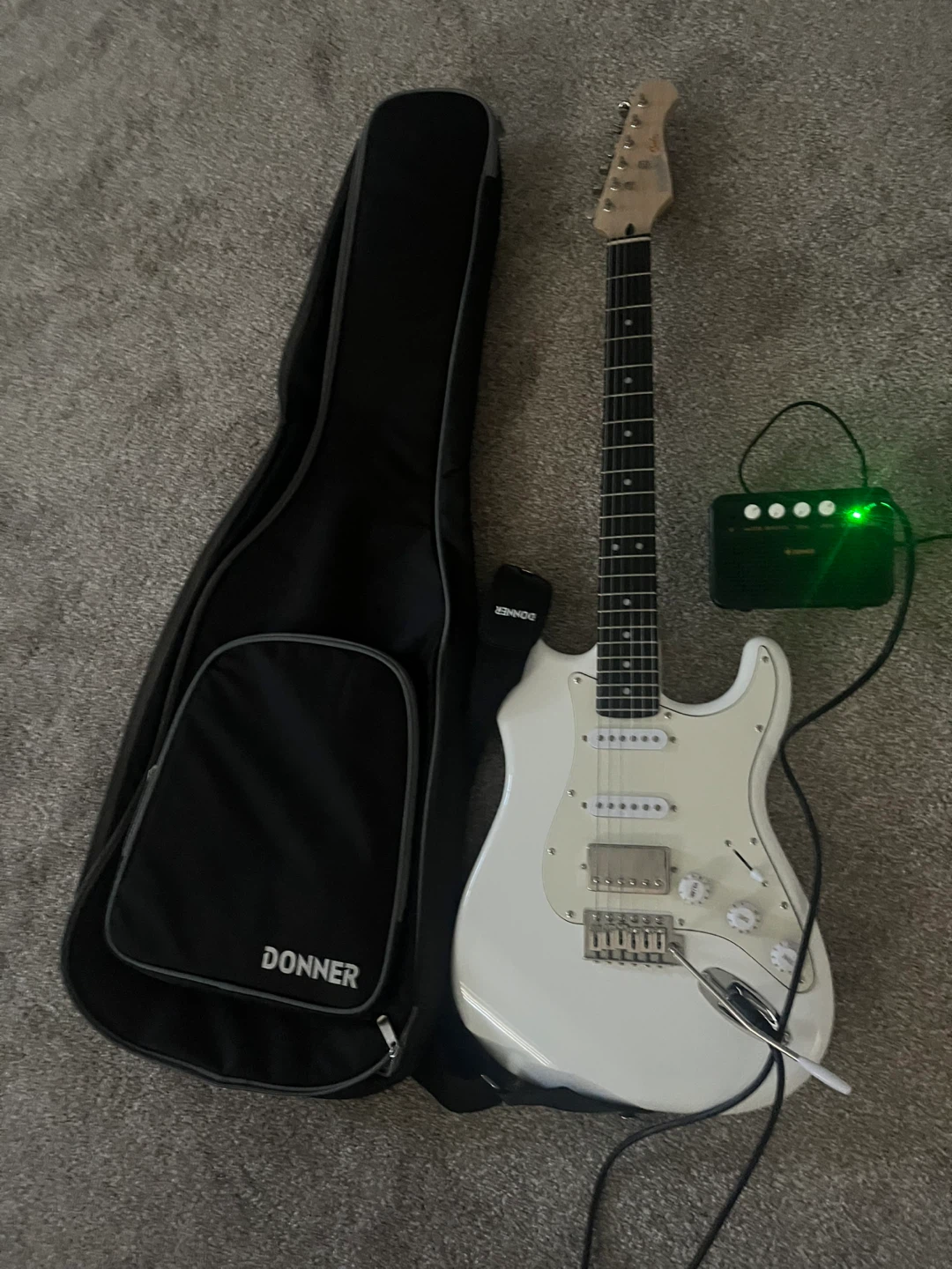 Donner Electric Guitar with Case and Amp