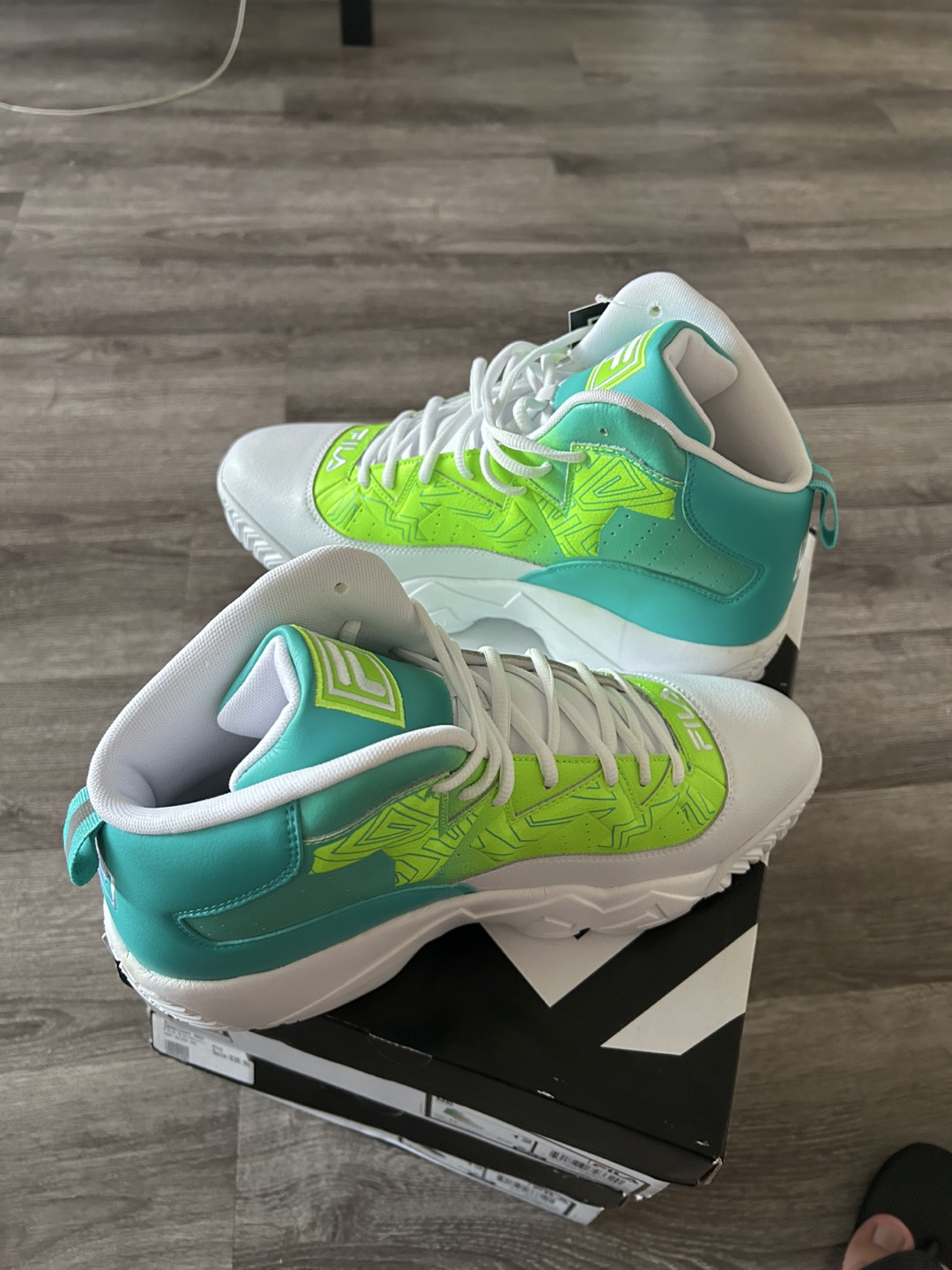 Fila Men's Grant Hill 2 CX Basketball Shoes