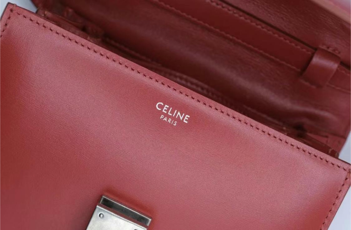 100% Authentic Celine mini box crossbody bag - photo 3